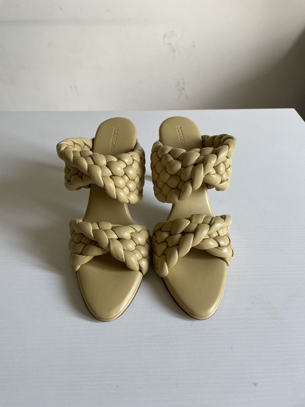 Bottega Veneta Bottega Veneta leather sandals Size US 6.5 / IT 36.5 - 10 Thumbnail