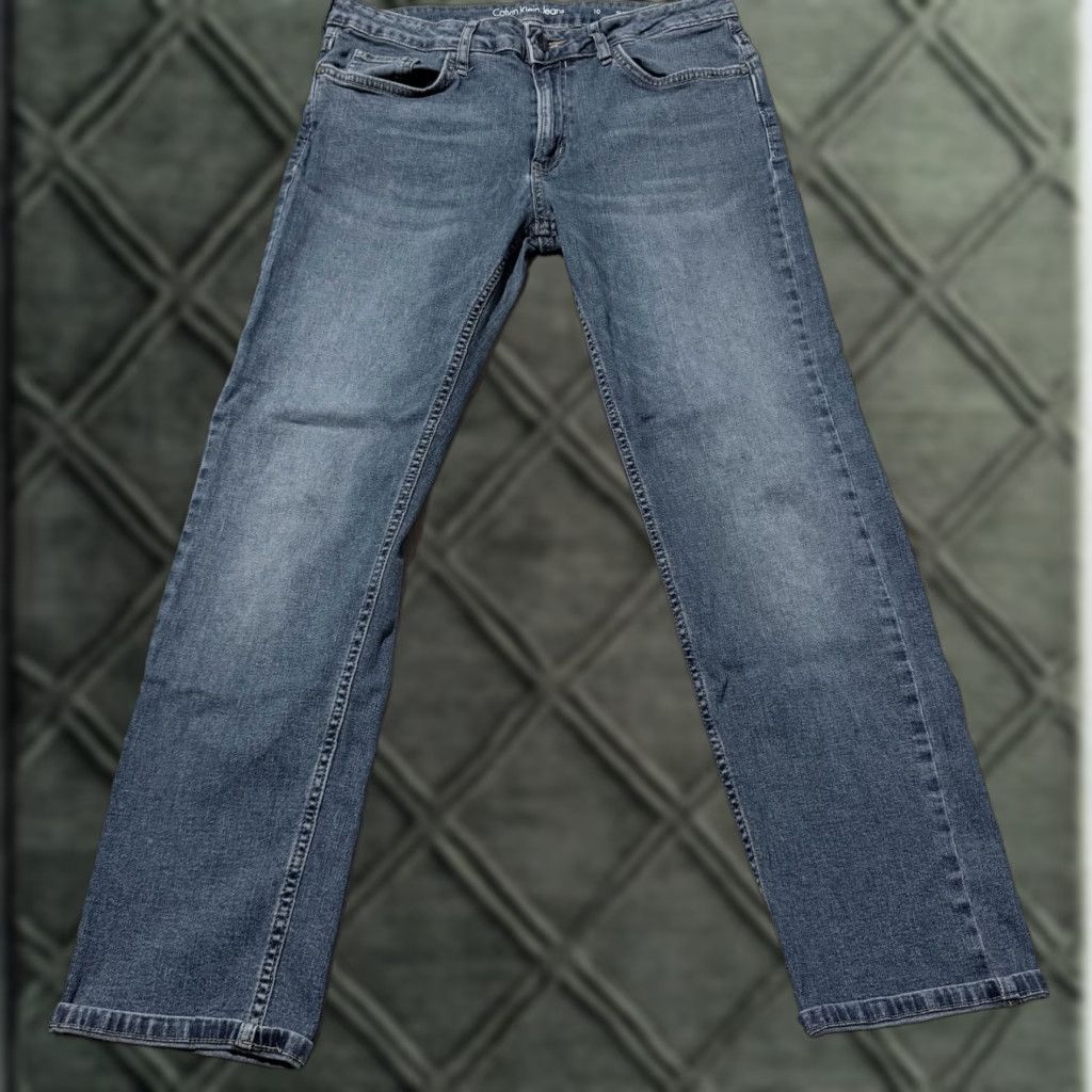 Calvin Klein Calvin Klein Jeans Women Blue Denim Slim Boyfriend 10 Regular Size 10 Jeans Women Blue Denim Vintage No Size 32" / US 10 / IT 46 - 1 Thumbnail