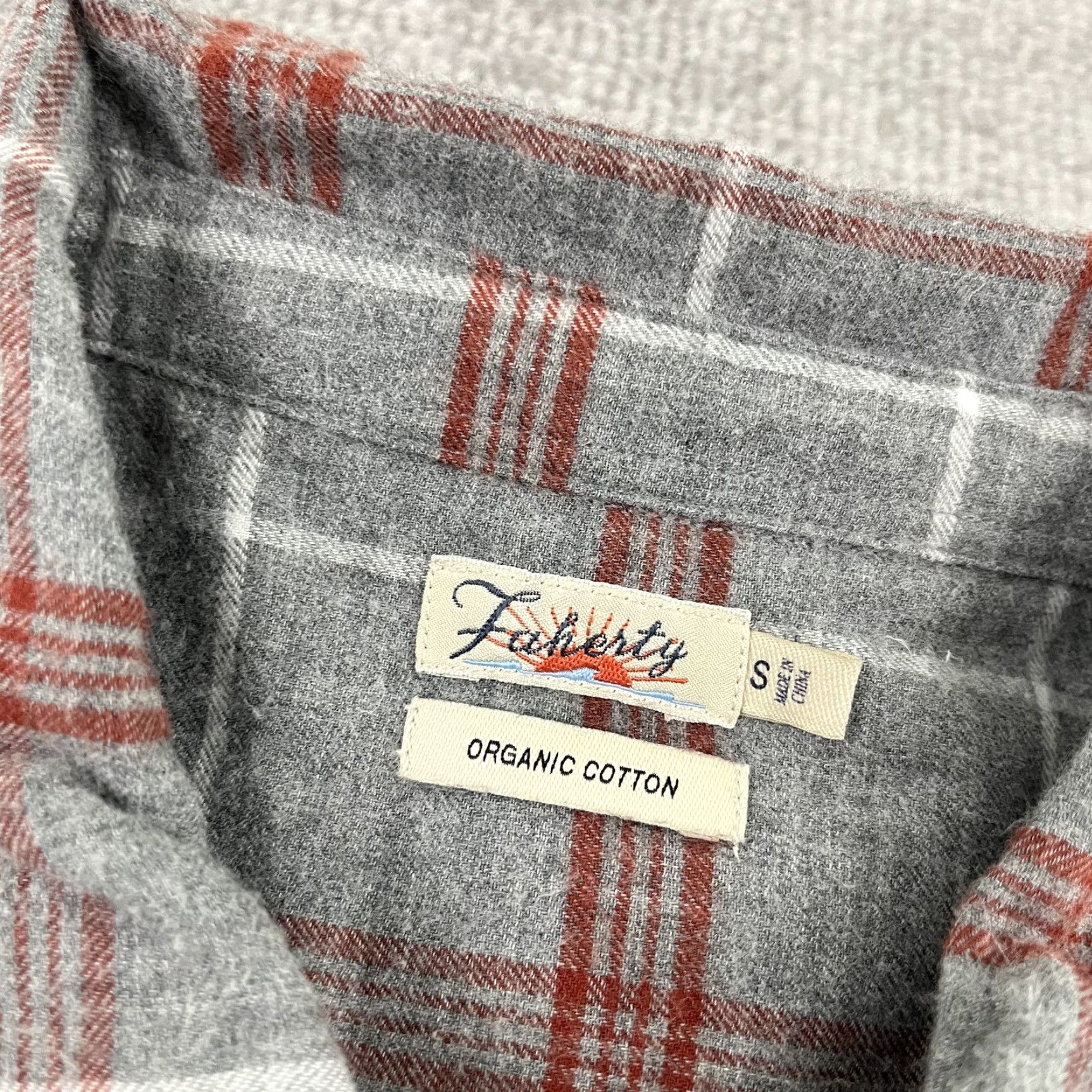 Faherty FAHERTY Shirt Womens Small Gray Plaid Button Lightweight Flannel Organic Cotton Size S / US 4 / IT 40 - 2 Thumbnail