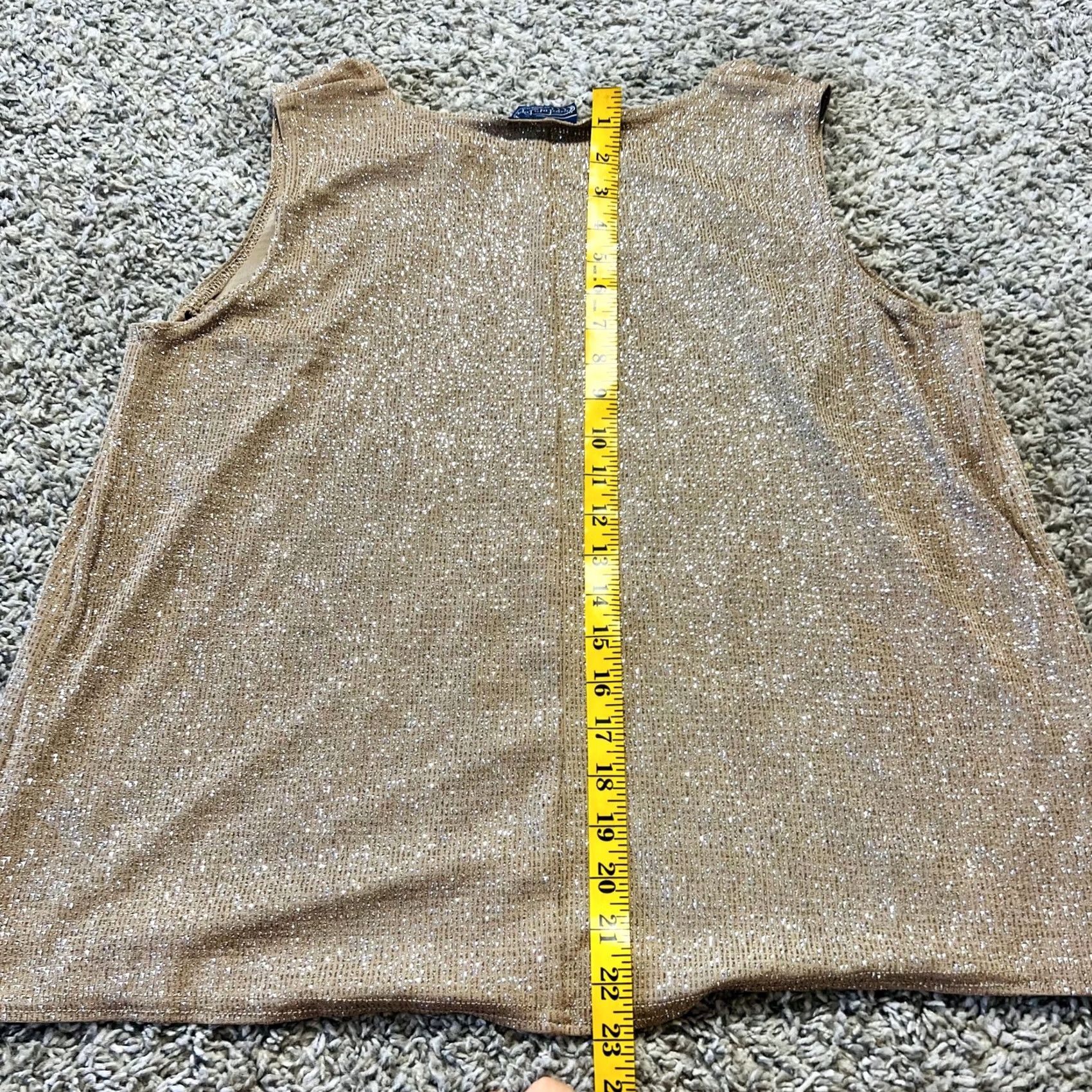 Vintage VINTAGE Scooter Tops by Onyx Nite Sleeveless Shimmery Tank Top Casual Party Gold Women L Tank Sleeveless Scoop Neck Pullover Baggy? Size L / US 10 / IT 46 - 3 Thumbnail