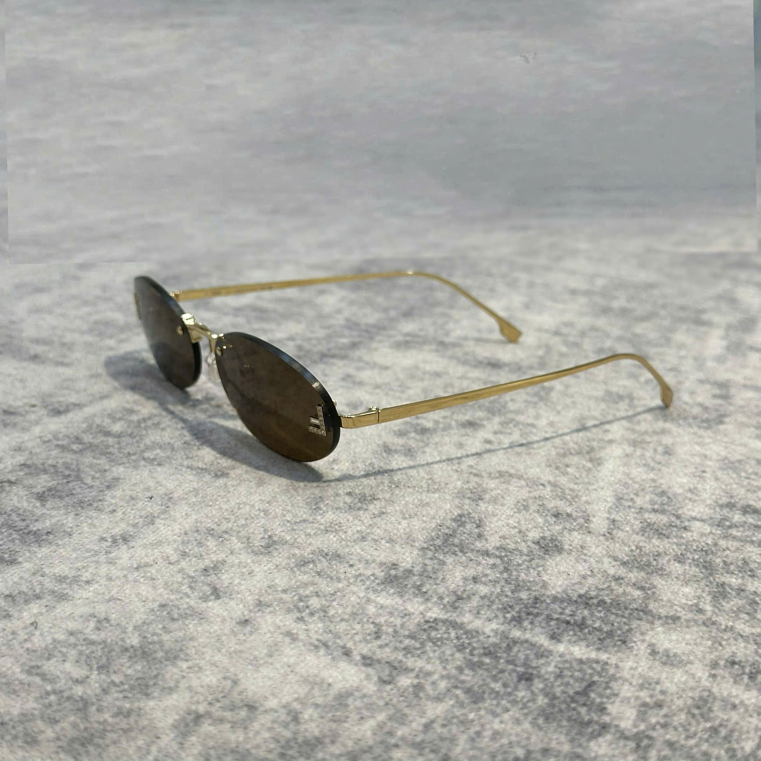 Fendi Fendi FE4075US 30J Size ONE SIZE - 1 Thumbnail