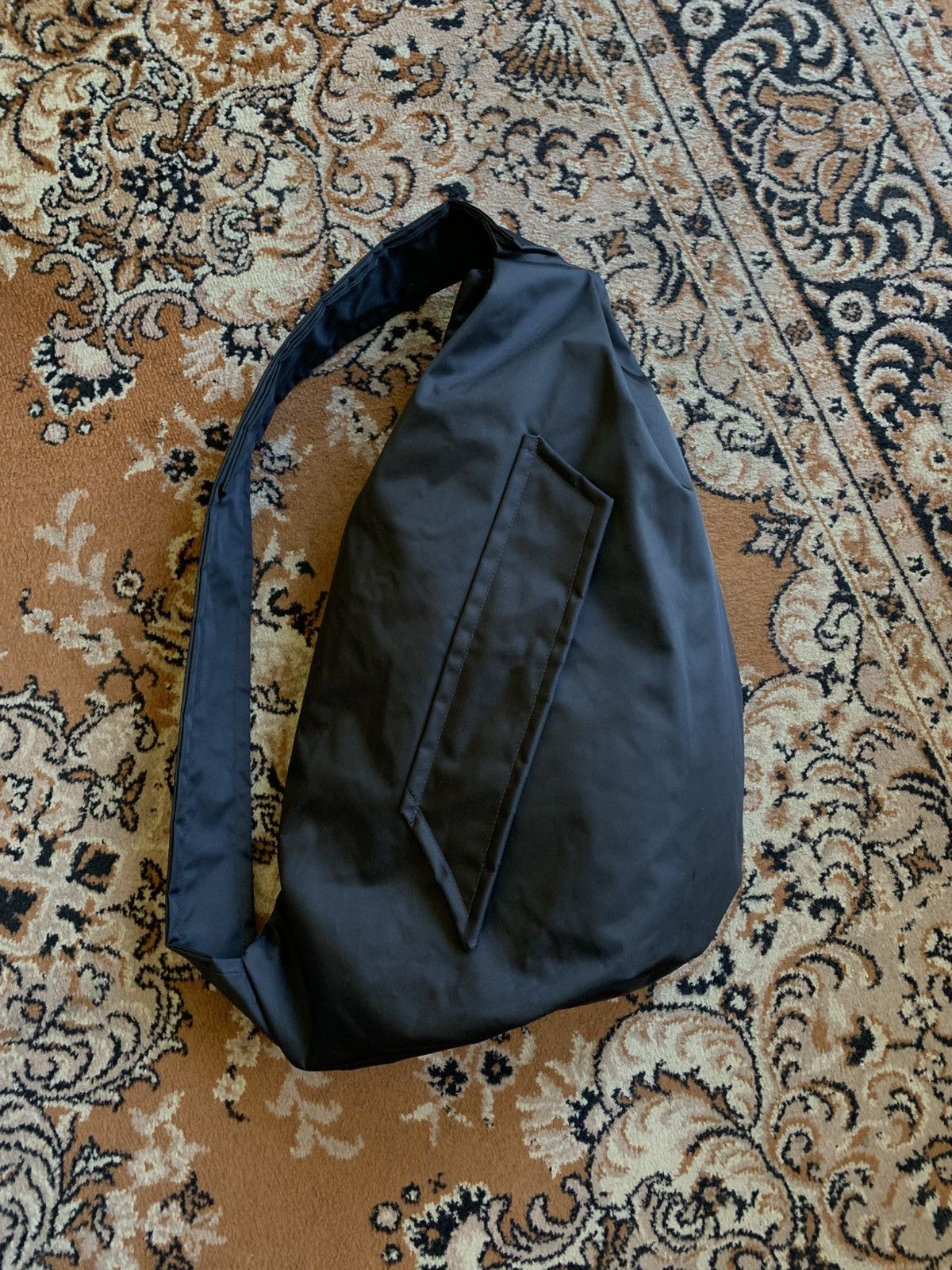 Eastpak Sling Bag in Black, Men's