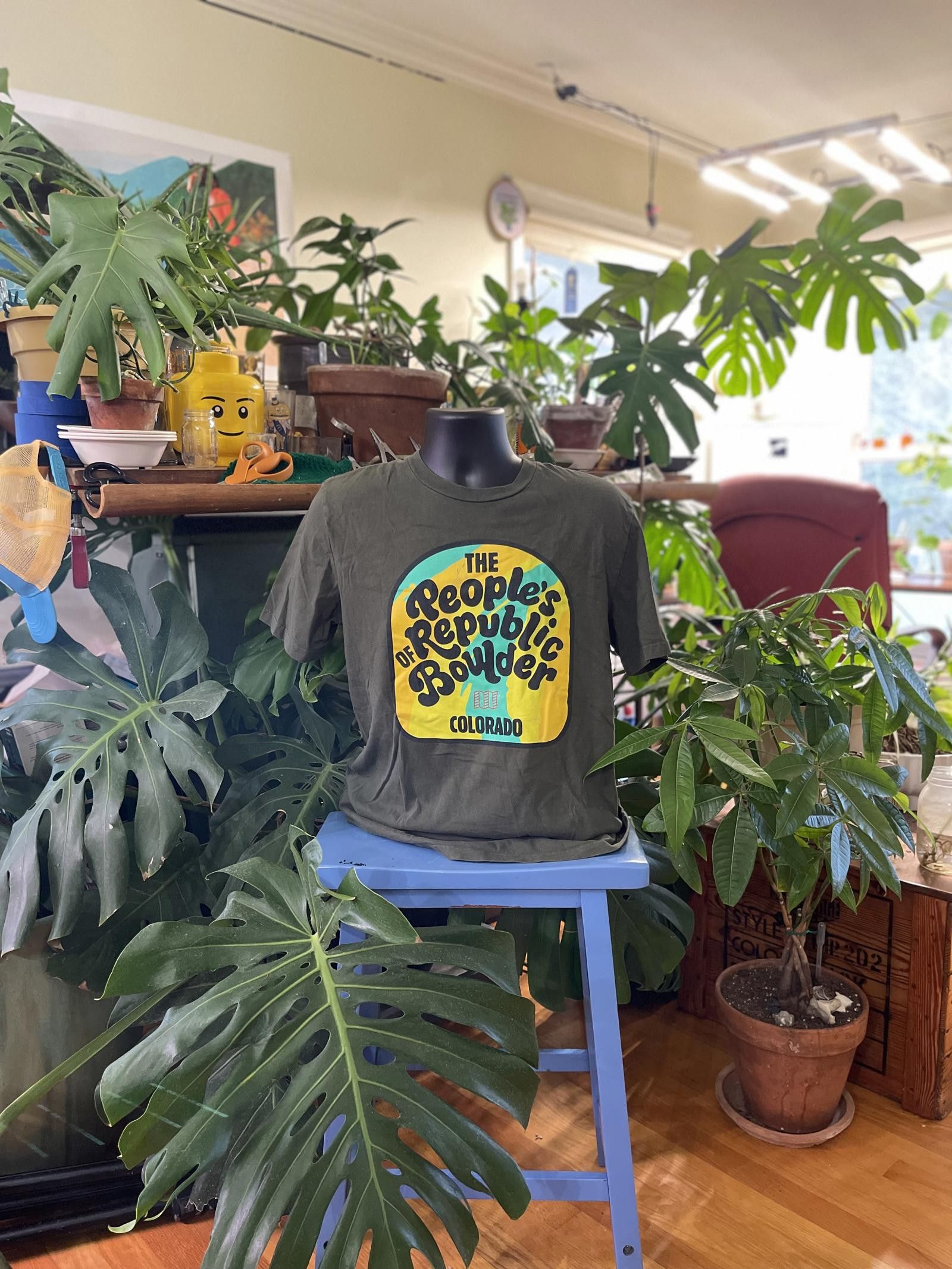 Topo Designs Topo Designs People's Republic Boulder T-Shirt - Size M Size US M / EU 48-50 / 2 - 1 Thumbnail