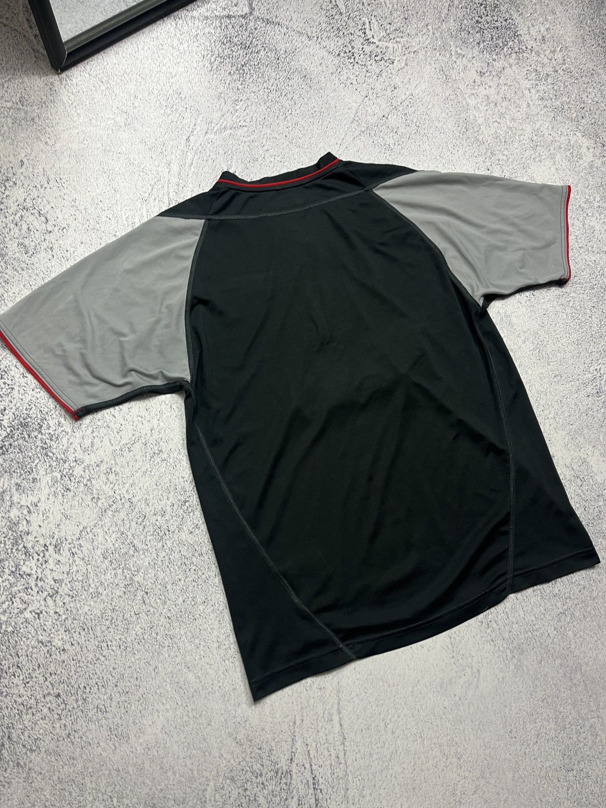 Reebok Vibtage Reebok Liverpool 2002-2003 Away Soccer Jersey Rare Size US L / EU 52-54 / 3 - 14 Thumbnail