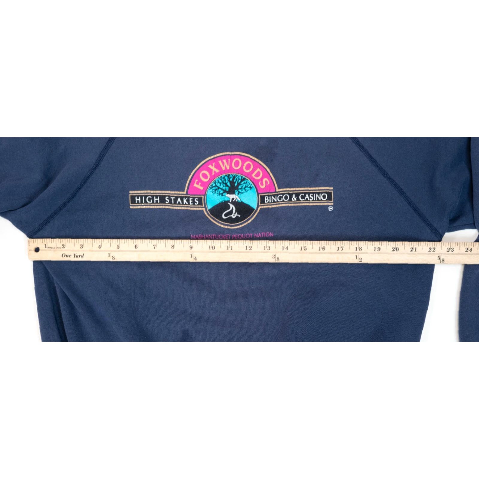 Hanes VINTAGE Foxwoods HIGH STAKES BINGO & CASINO Sweatshirt Women XL Blue Hanes Crew Neck Graphic Print 90s Vtg USA Size XL / US 12-14 / IT 48-50 - 4 Thumbnail