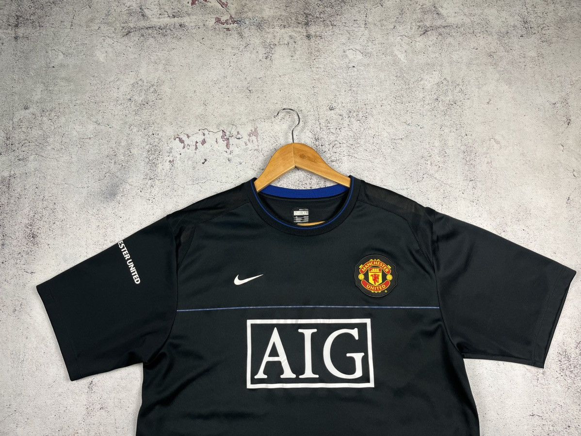 Vintage MANCHESTER UNITED 2008/2009 TRAINING SOCCER JERSEY NIKE Size US XL / EU 56 / 4 - 2 Thumbnail