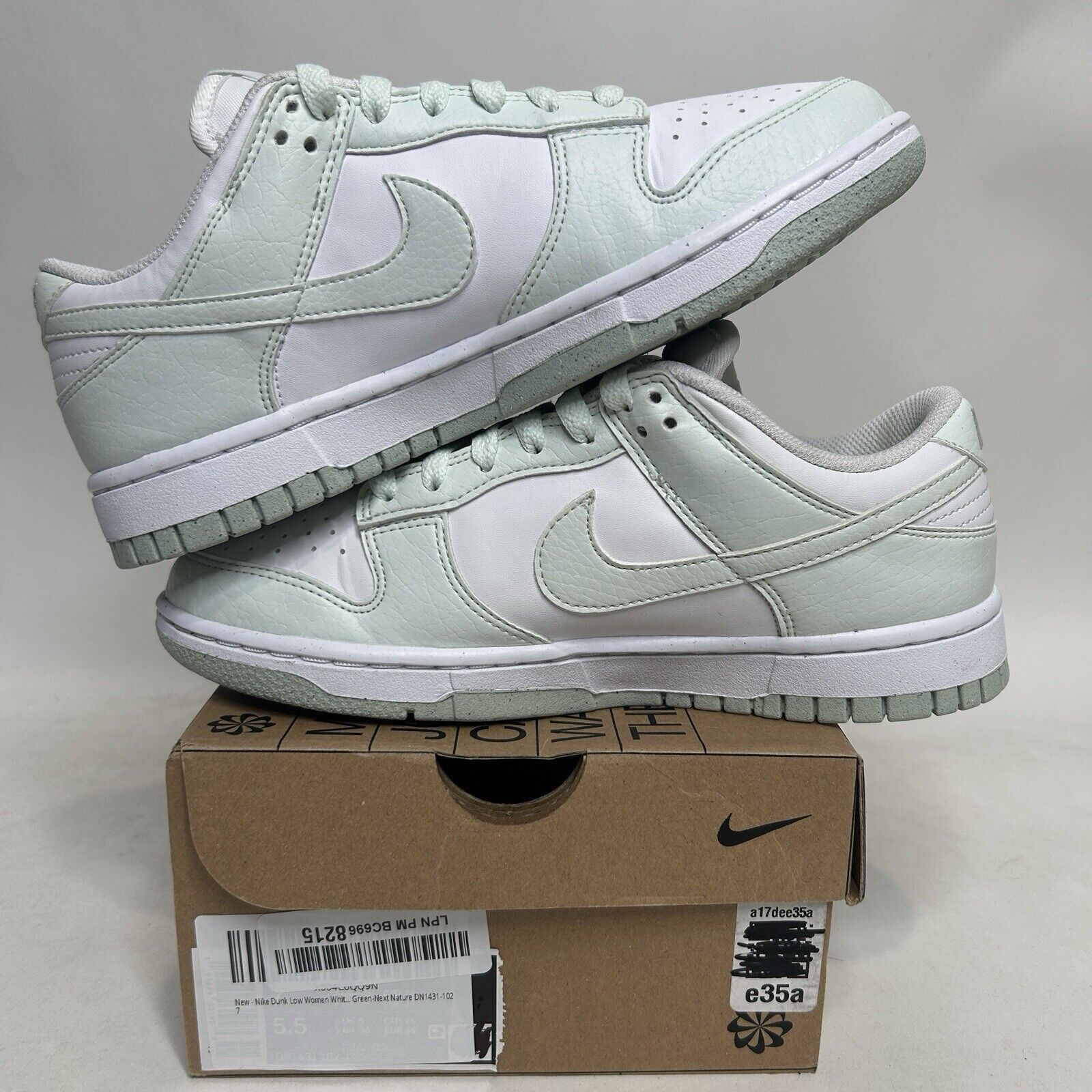 Nike Nike Dunk Low Next Nature WMNS “White Barely Green” 2024 Size US 7.5 / IT 37.5 - 3 Thumbnail