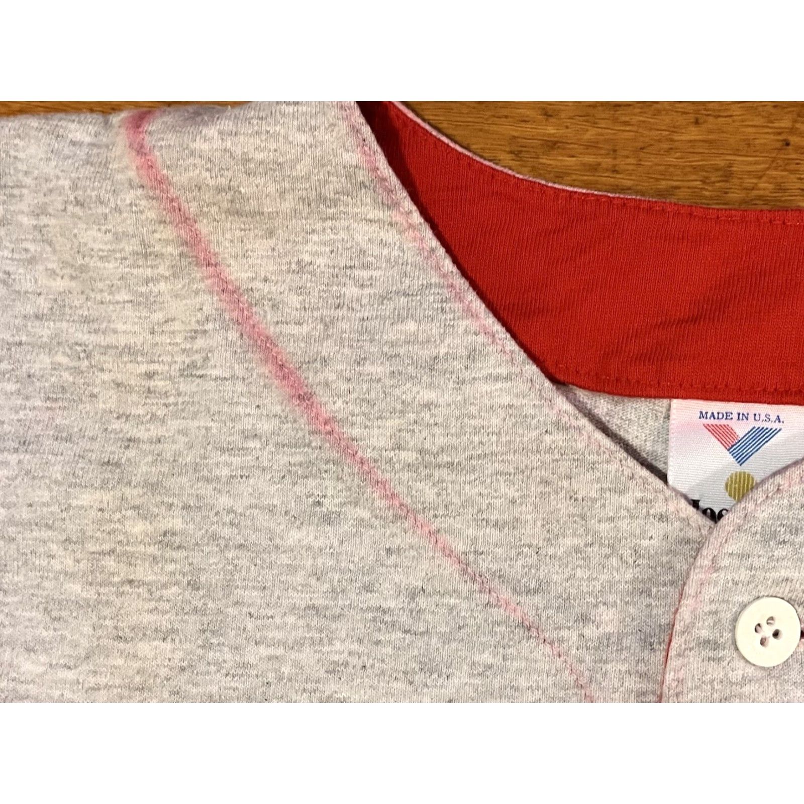 Vintage VINTAGE William Jewell College Cardinals Baseball Jersey Men’s Large Grey 90s Size US L / EU 52-54 / 3 - 5 Thumbnail