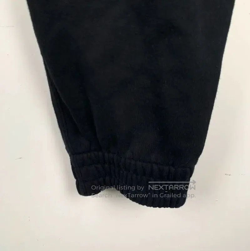 Burberry Burberry Black Cotton Men's T. Size US S / EU 44-46 / 1 - 4 Thumbnail