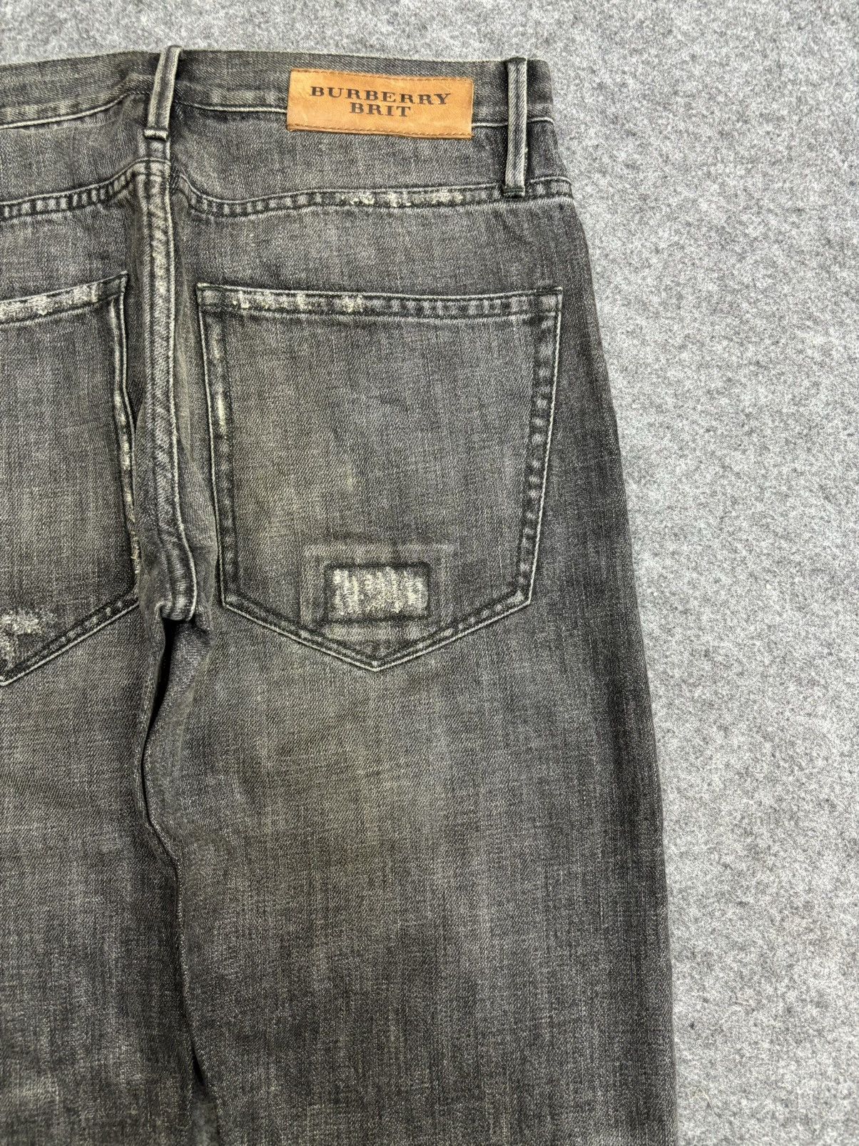 Burberry Statement Denim💥BURBERRY Patchwork Distressed Denim F568 Size US 31 - 15 Thumbnail