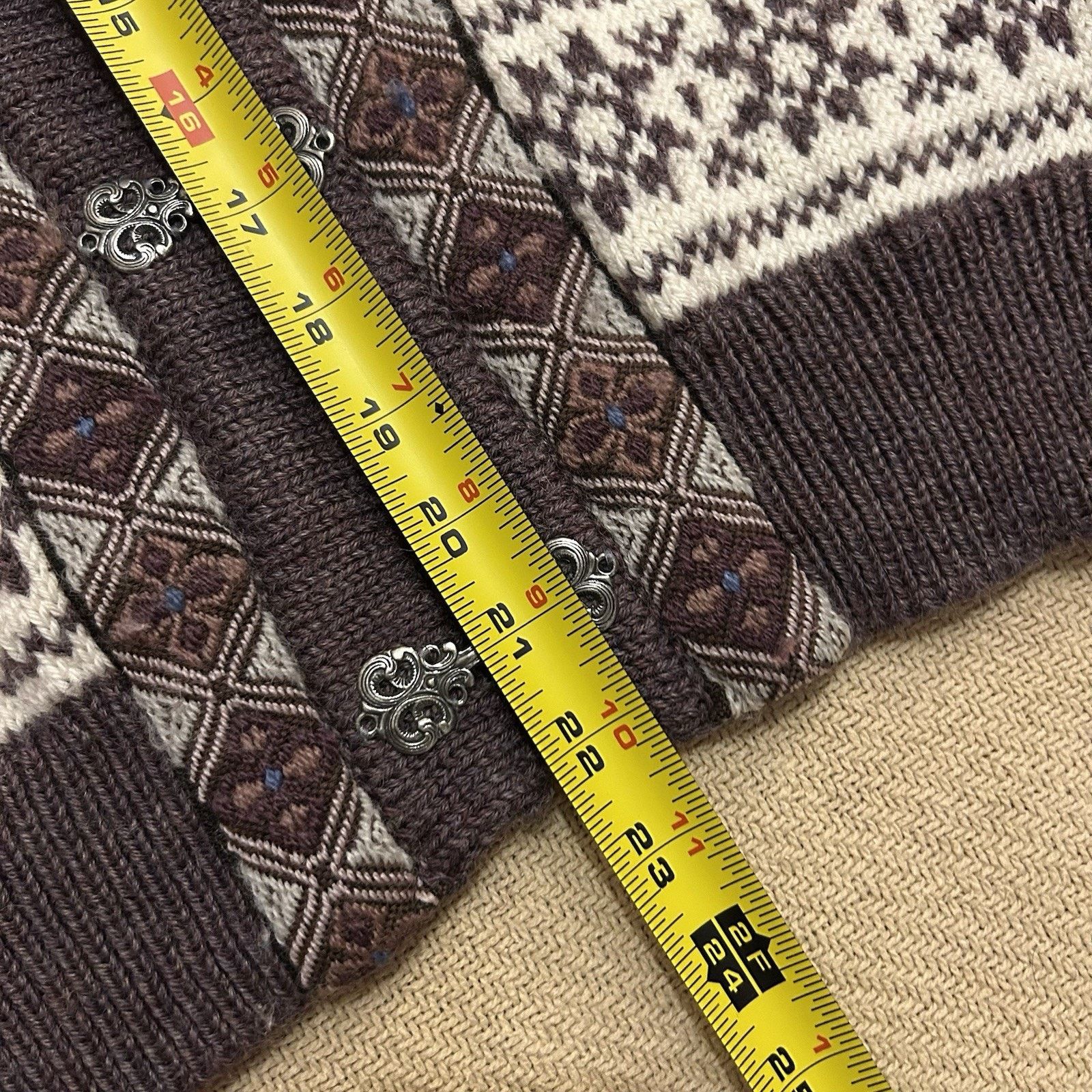 Dale Of Norway Vintage Cardigan Wool Knit Fair Isle Metal Clasp Sweater XS Size XS / US 0-2 / IT 36-38 - 8 Thumbnail