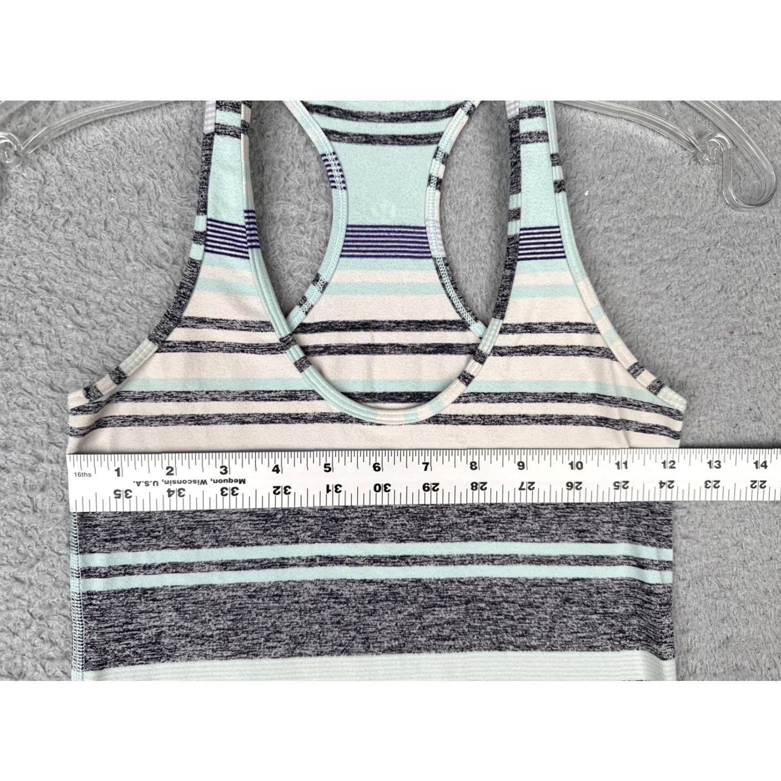 Lululemon Lululemon Tank Top Womens 2 Mint Blue Stripe Cool Racerback Athletic Shirt Tank Sleeveless Camisole Slim Fit Size XS / US 0-2 / IT 36-38 - 6 Thumbnail