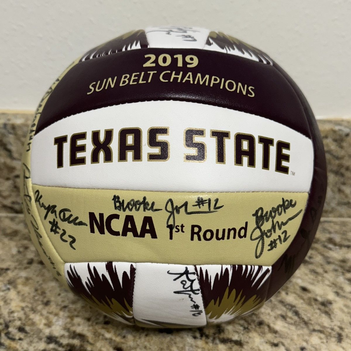 NCAA 2019 Texas State Bobcats Sun Belt Champ Autograph Volleyball Size ONE SIZE - 1 Thumbnail
