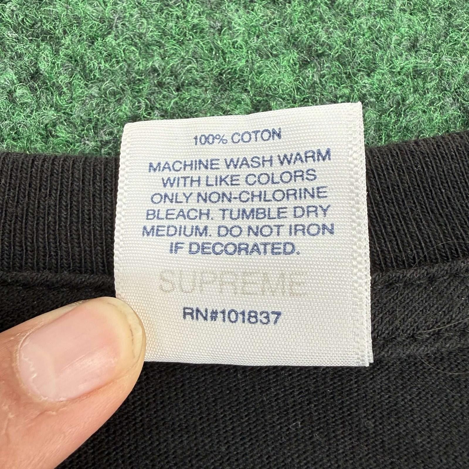 Supreme Supreme Anarchy Black Tee L Used Size US L / EU 52-54 / 3 - 4 Thumbnail