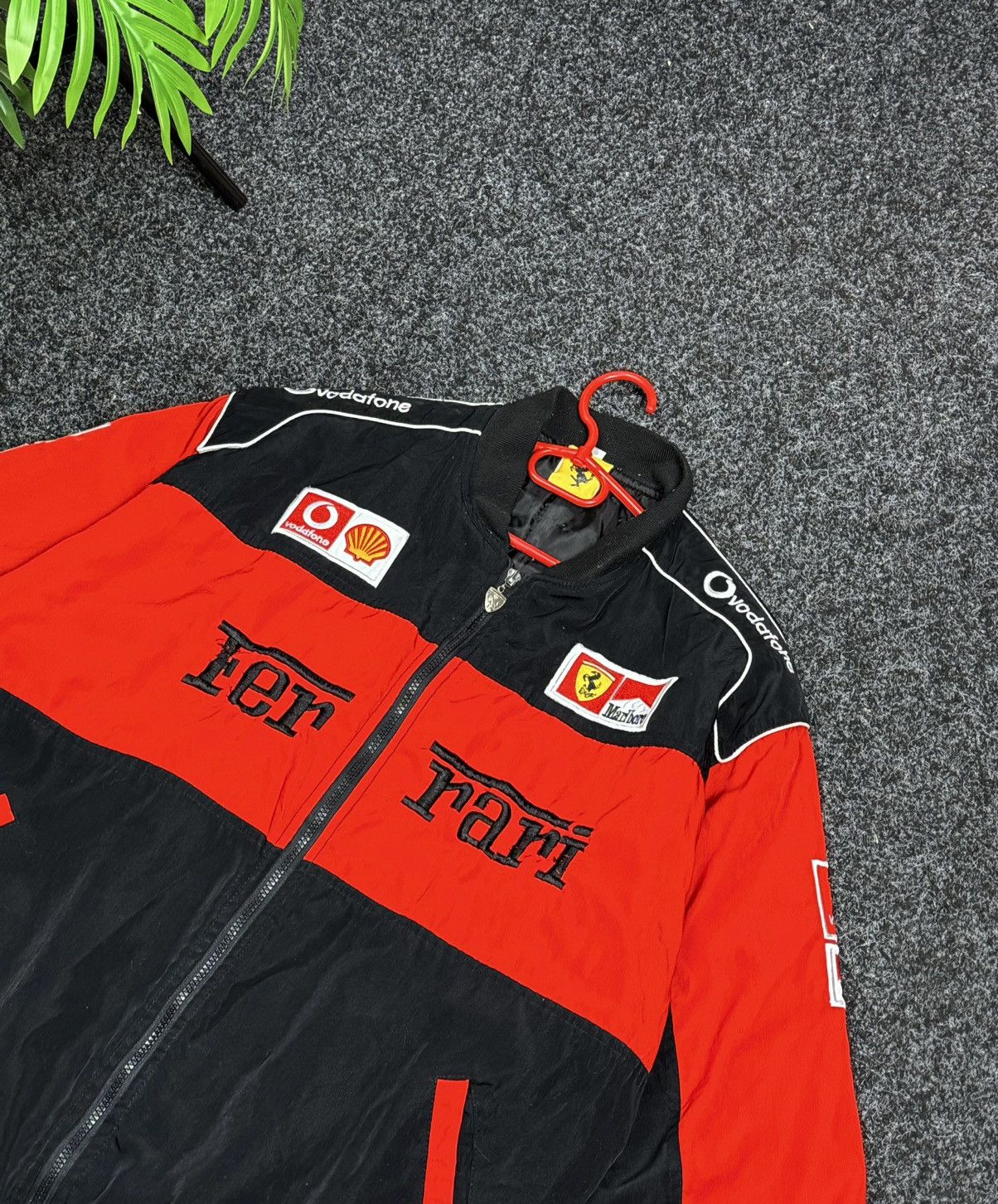 Marlboro Vintage Ferrari Michael Schumacher F1 Marlboro Racing Jacket Size US XL / EU 56 / 4 - 6 Thumbnail