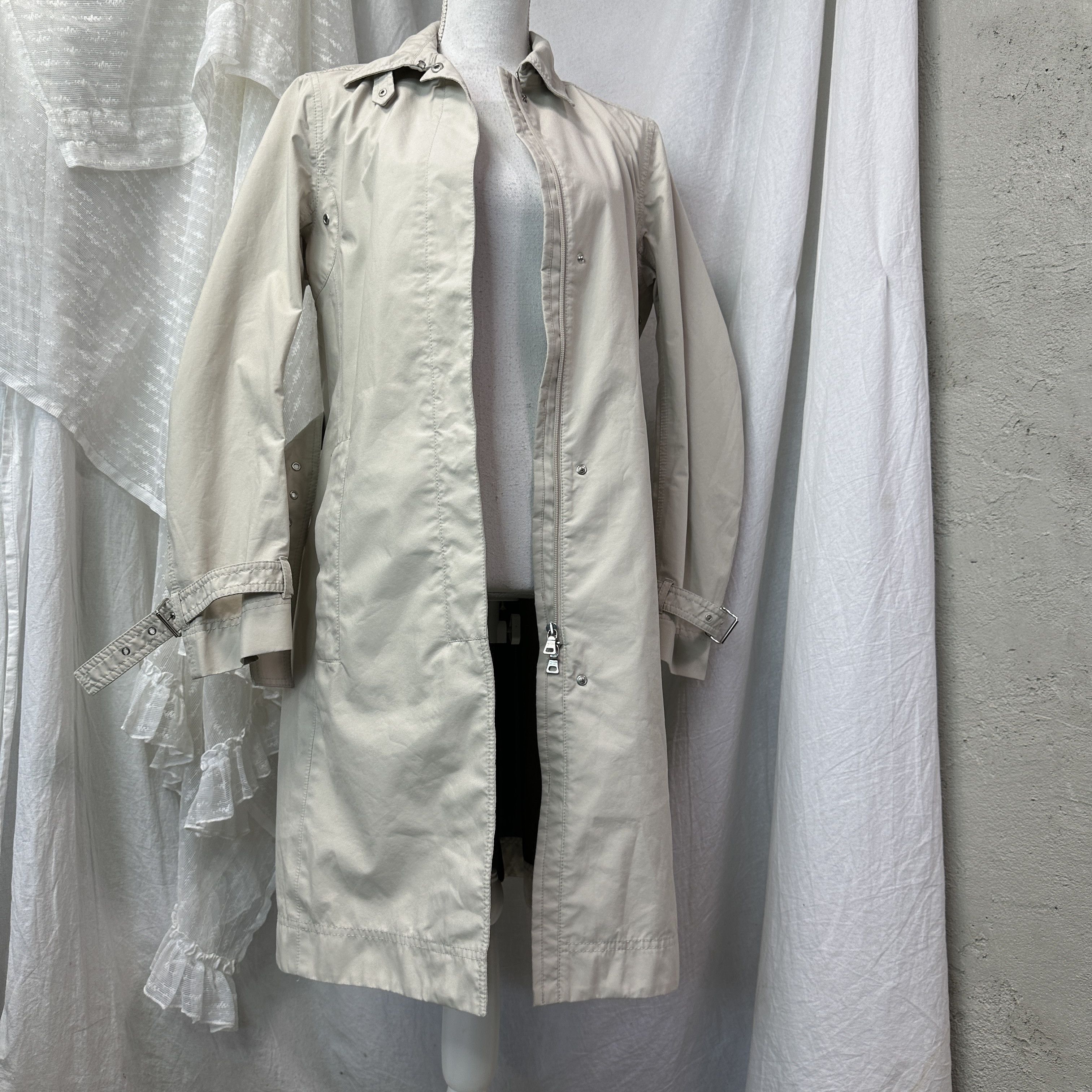 Prada Vintage Minimalist Classy Gore-Tex Prada Coat Y2K Size M / US 6-8 / IT 42-44 - 7 Thumbnail
