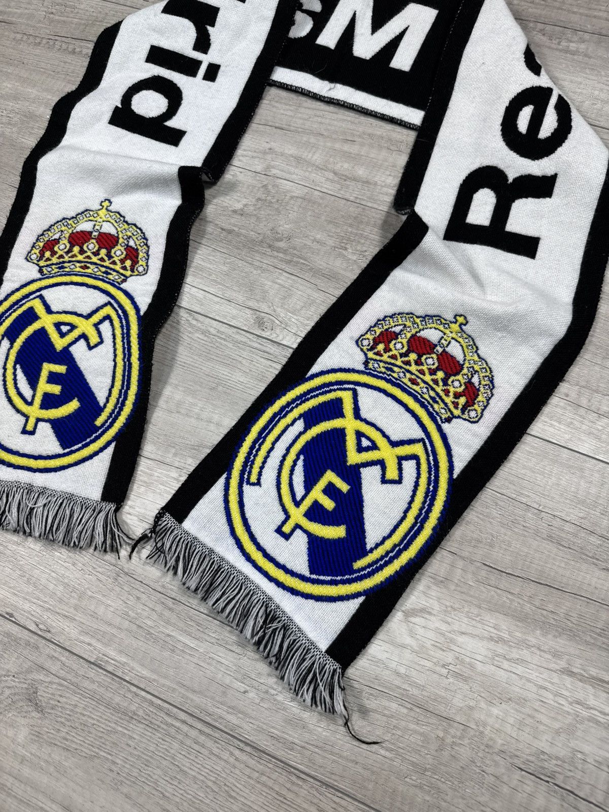 Other Real Madrid Football Scarf Soccer Y2K IF6WAS9 Japan Size ONE SIZE - 2 Thumbnail