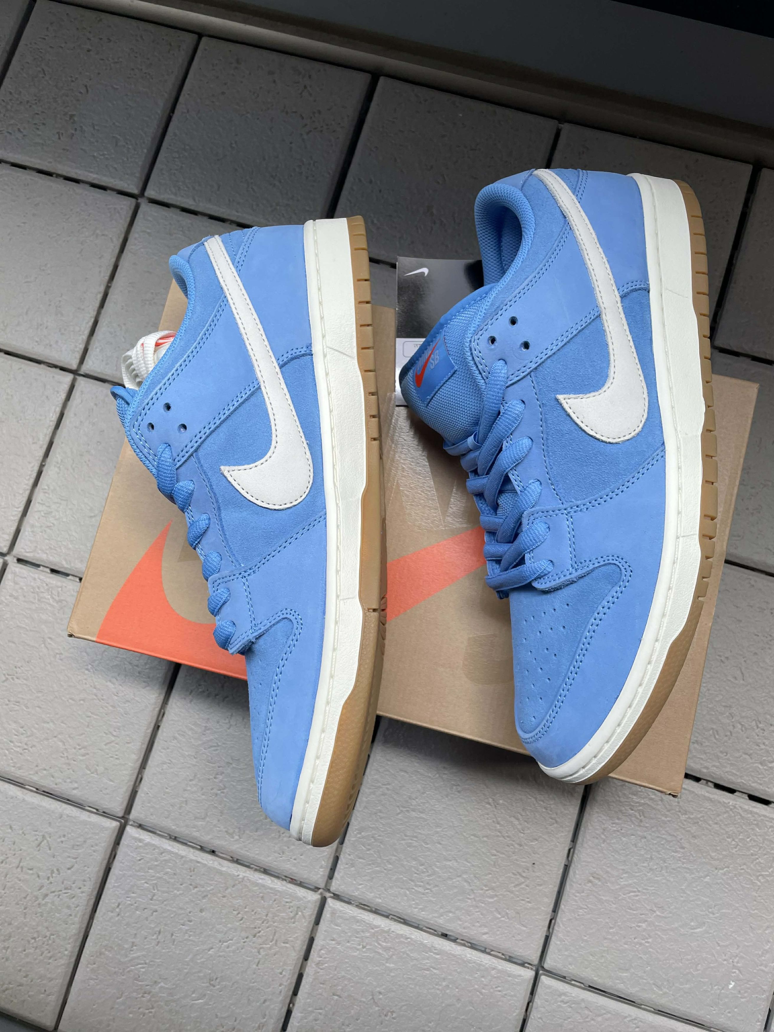Nike Nike Sb Dunk Low ISO University Blue UNC Gum US13 Size US 13 / EU 46 - 5 Thumbnail