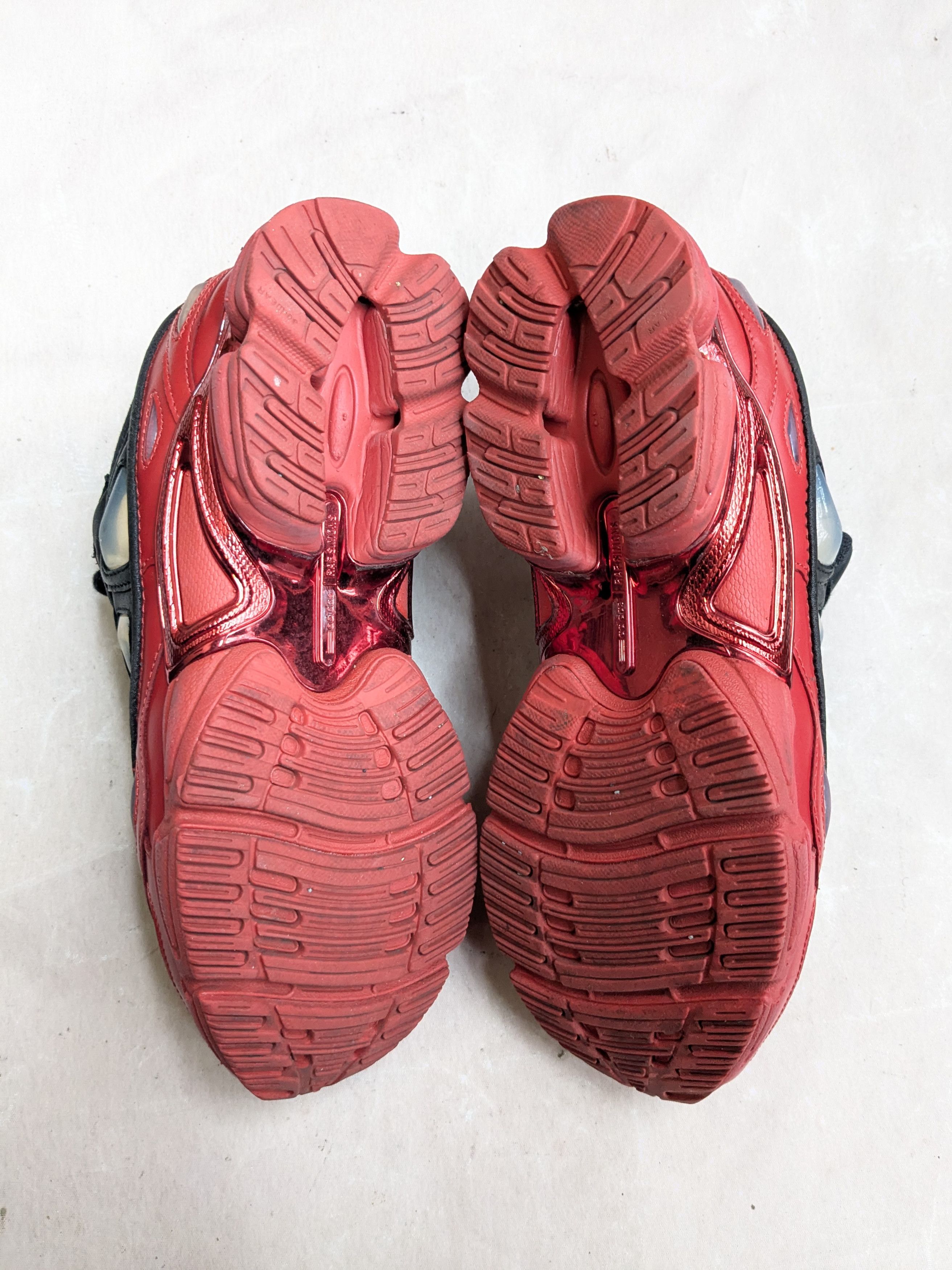 Raf Simons Adidas Raf Simons Ozweego 3 Black Scarlet DA8775 Black 7 Size US 7 / EU 40 - 14 Thumbnail