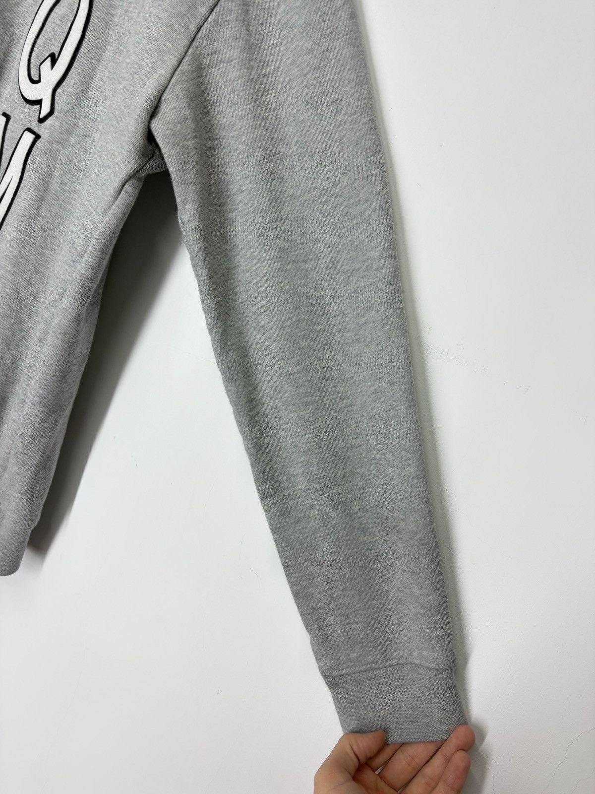Alexander McQueen Alexander McQueen MCQ Logo Sweatshirt Grey Size L Size US L / EU 52-54 / 3 - 10 Thumbnail