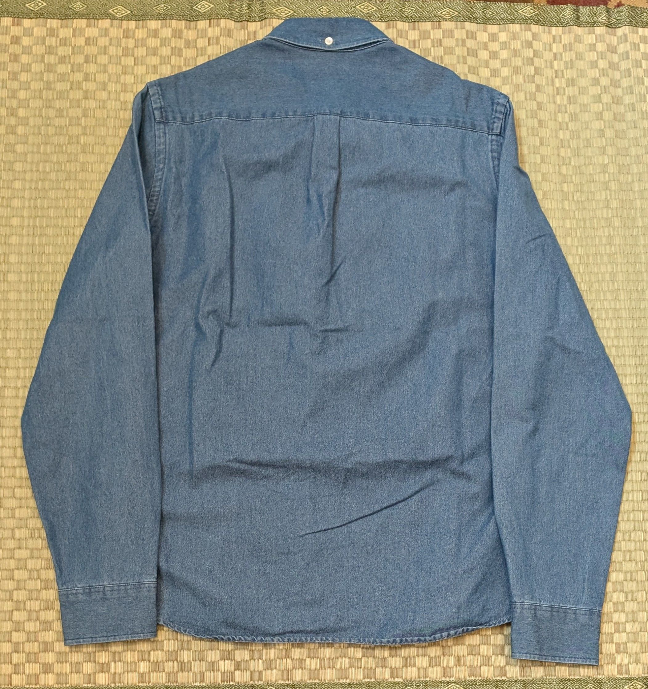 Asket Asket The Denim Shirt Mid Wash Made in Portugal Size US S / EU 44-46 / 1 - 2 Thumbnail