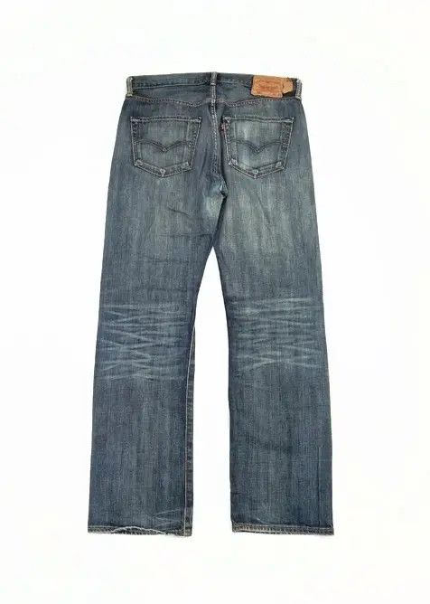 Levi's Vintage Levi's 501 Faded Blue Distressed Jeans 34x31 Size US 34 / EU 50 - 2 Thumbnail