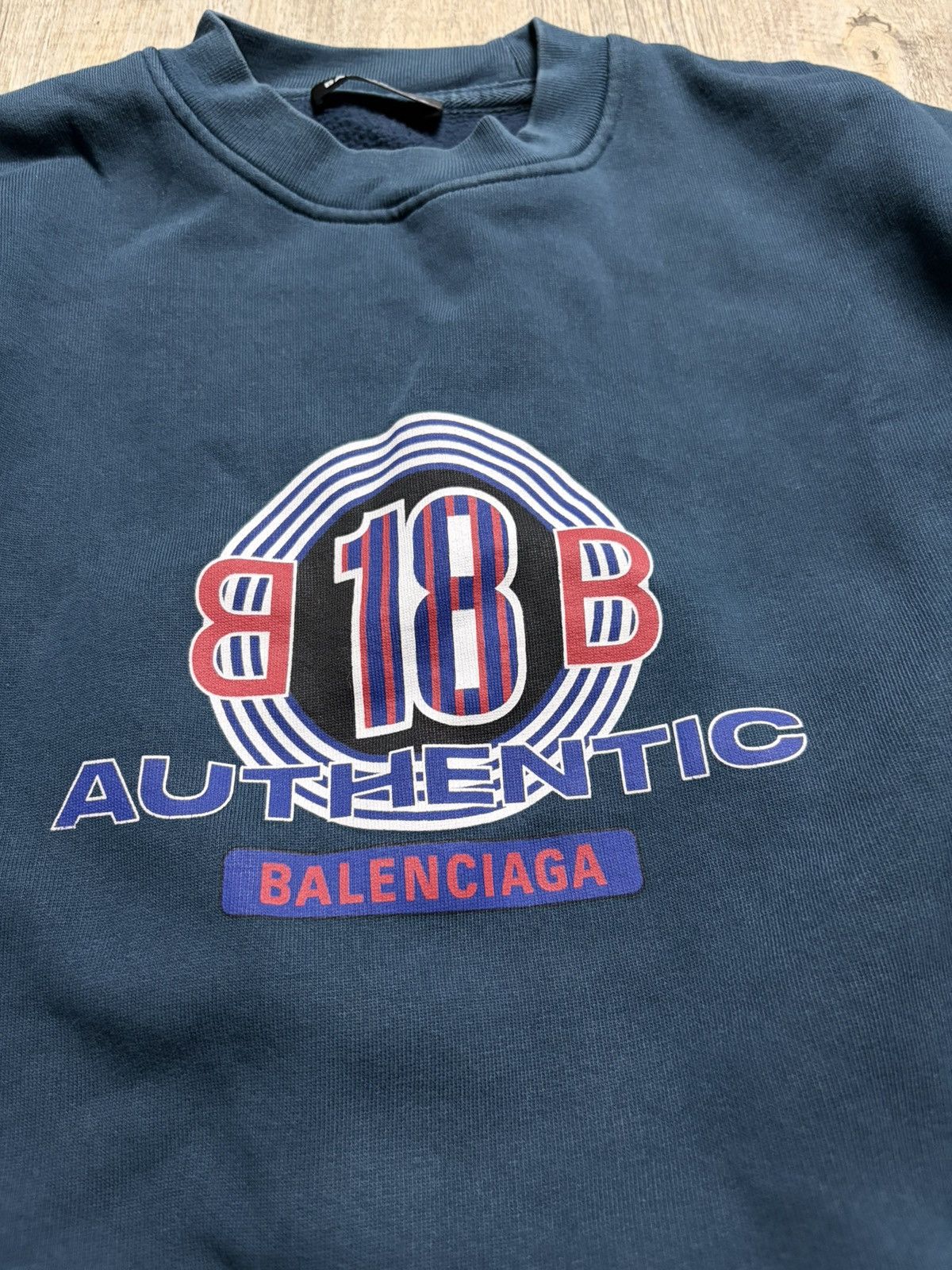 Balenciaga Balenciaga BB 18 Authentic logo sweater Size US XXS / EU 40 - 4 Thumbnail