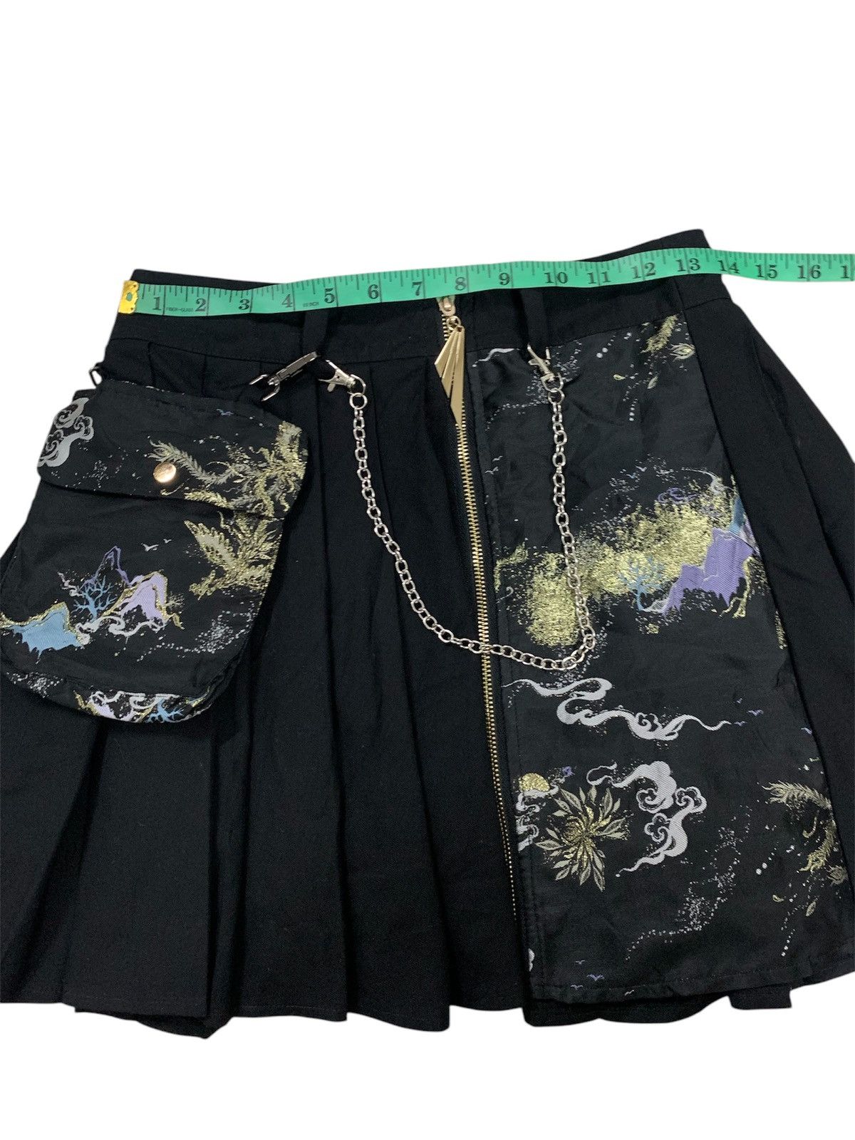 Japanese Brand Asymmetric mode center zip-up pleated skirt Size 27" / US 4 / IT 40 - 5 Thumbnail