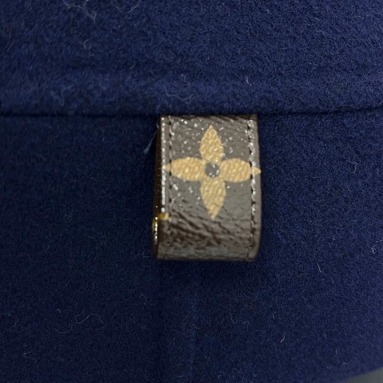 Louis Vuitton Louis Vuitton Dark blue classic leather label woolen mid-le Size XS / US 0-2 / IT 36-38 - 8 Thumbnail