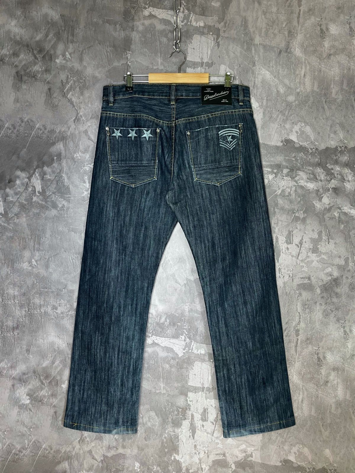 Diesel × Vintage Vintage Diesel 90’s Y2K Style Pocket Logo Denim Jeans Pants Size US 33 - 1 Thumbnail
