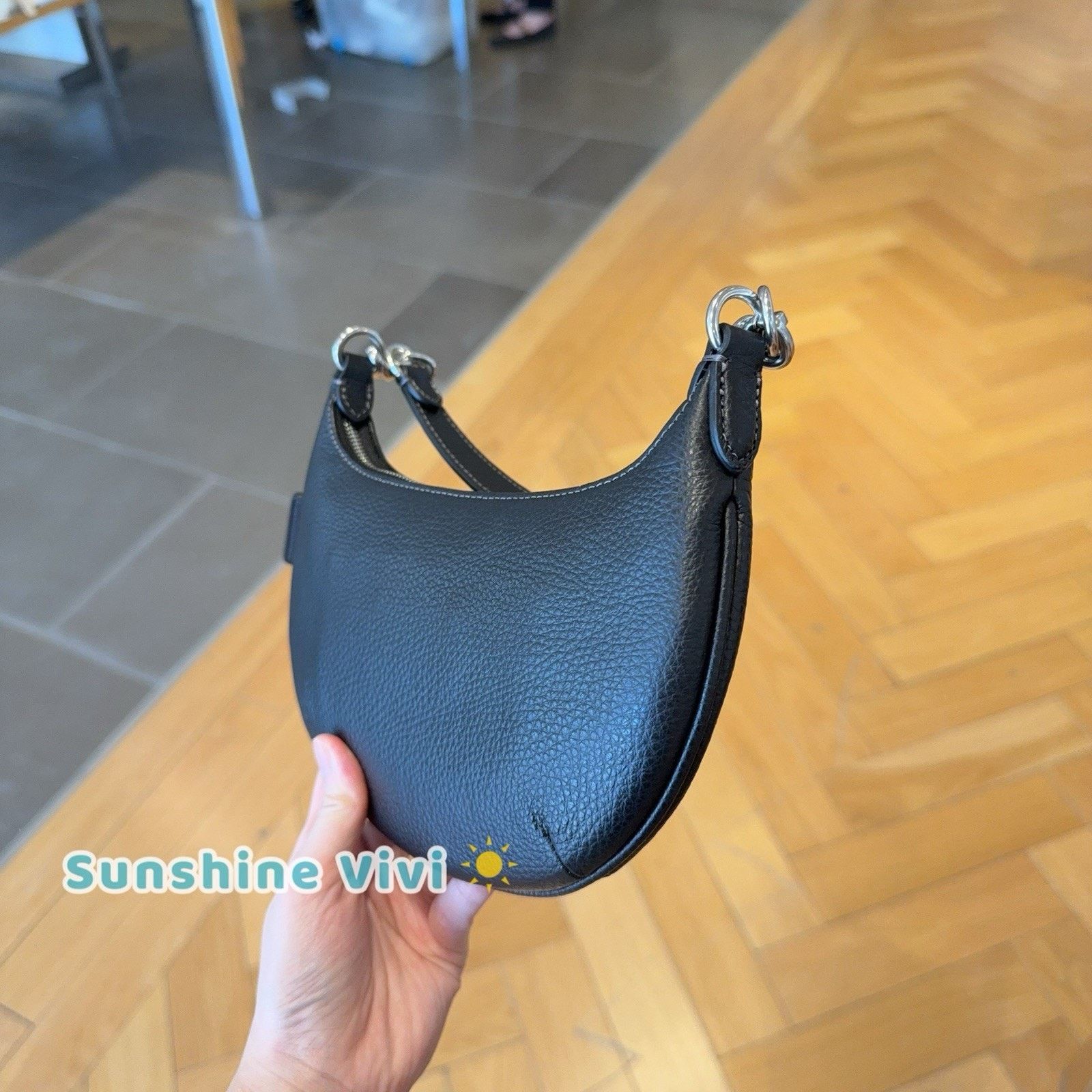 Coach NWT Coach Mini Payton Bag CEL08 black Refined pebble leather Size ONE SIZE - 5 Thumbnail