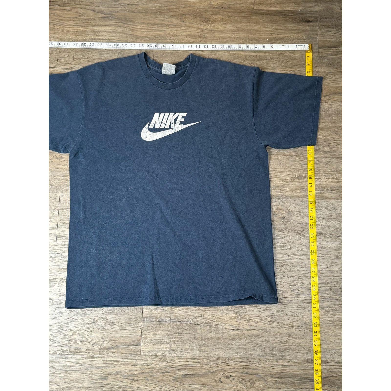 Nike Vintage Nike Navy Blue Logo T-Shirt, XL Size US XL / EU 56 / 4 - 4 Thumbnail