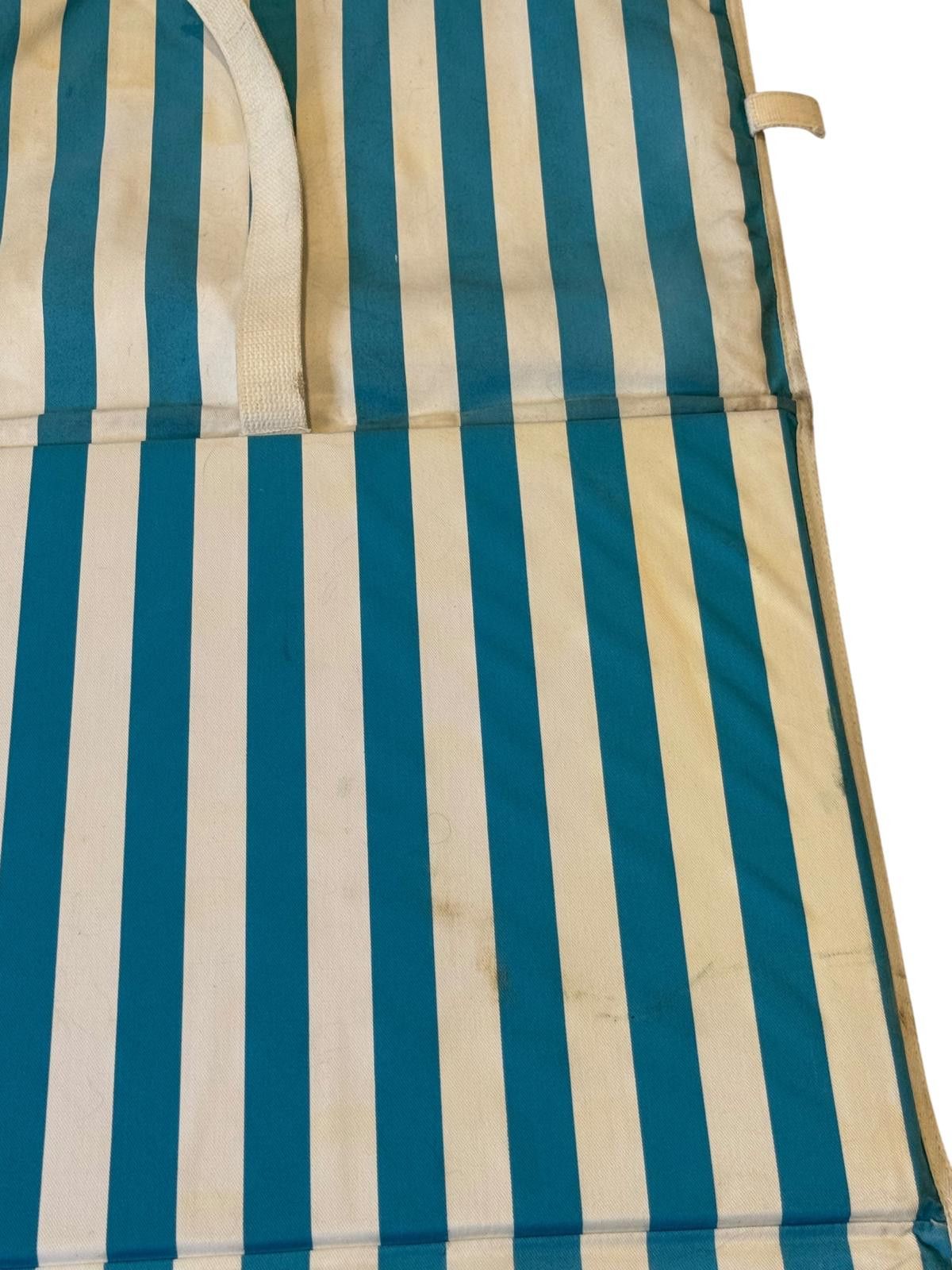 Ocean Pacific Vintage Only One OP Sun Seeker Club Foldable Beach Mat Size ONE SIZE - 8 Thumbnail