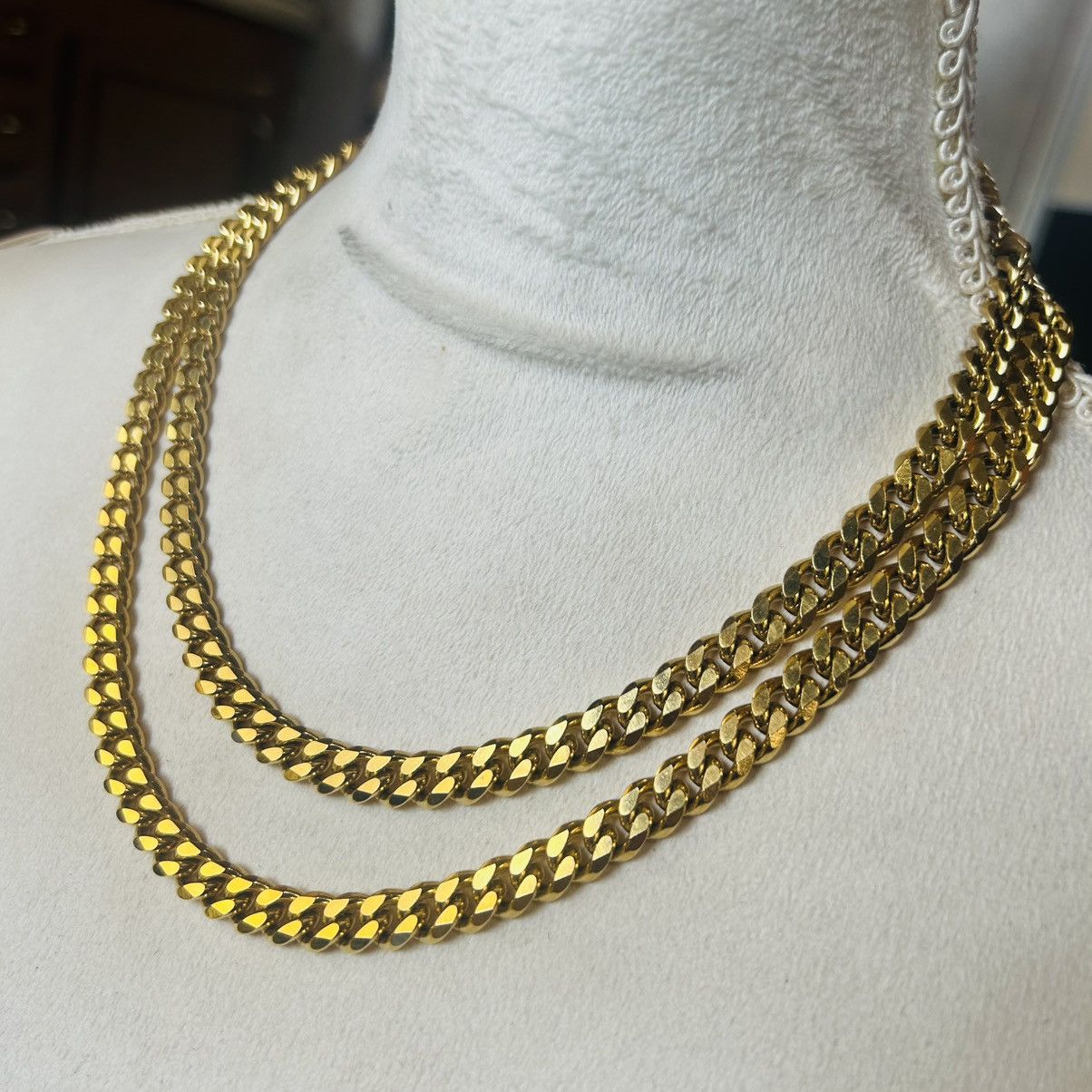 Handmade Heavy shiny gold plated Cuban chain link necklace Size ONE SIZE - 4 Thumbnail