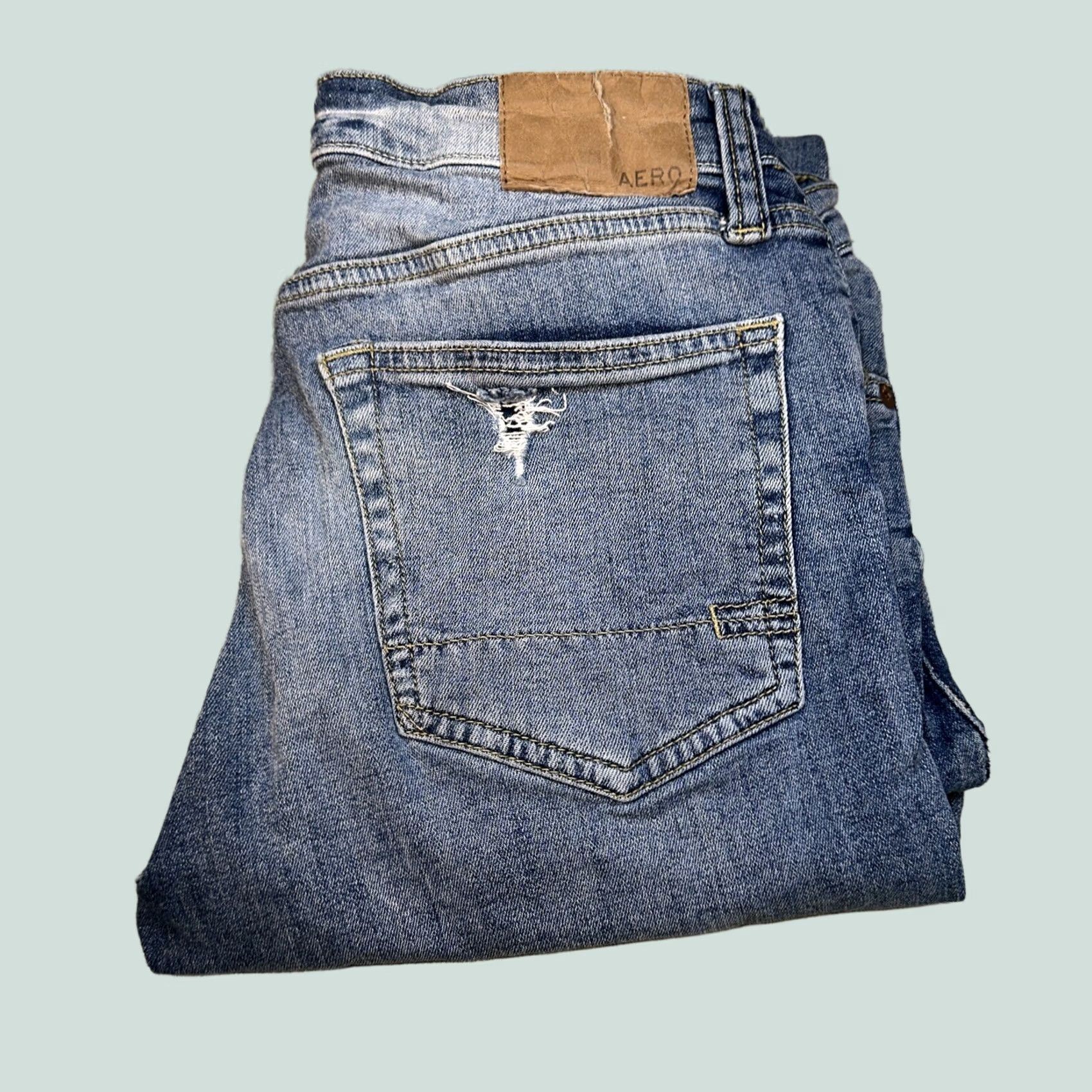 Vintage VINTAGE? Aero Jeans Men’s Super Skinny 30 X30 Jeans 30 Blue Mens Skinny Aero jeans? Size US 30 / EU 46 - 1 Thumbnail