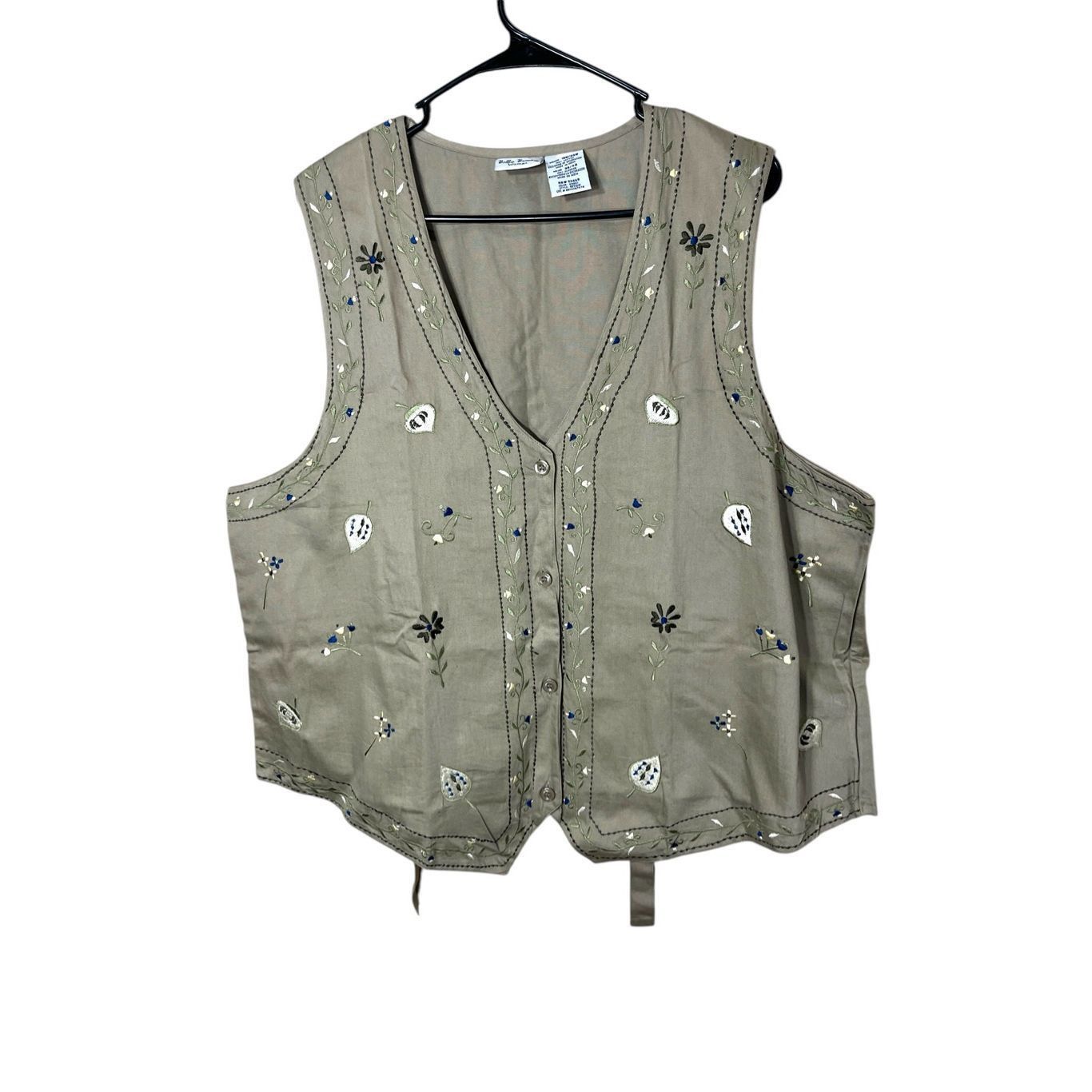 Other Vintage 1996 Susan Bristol Sweater Vest Floral Embroidered