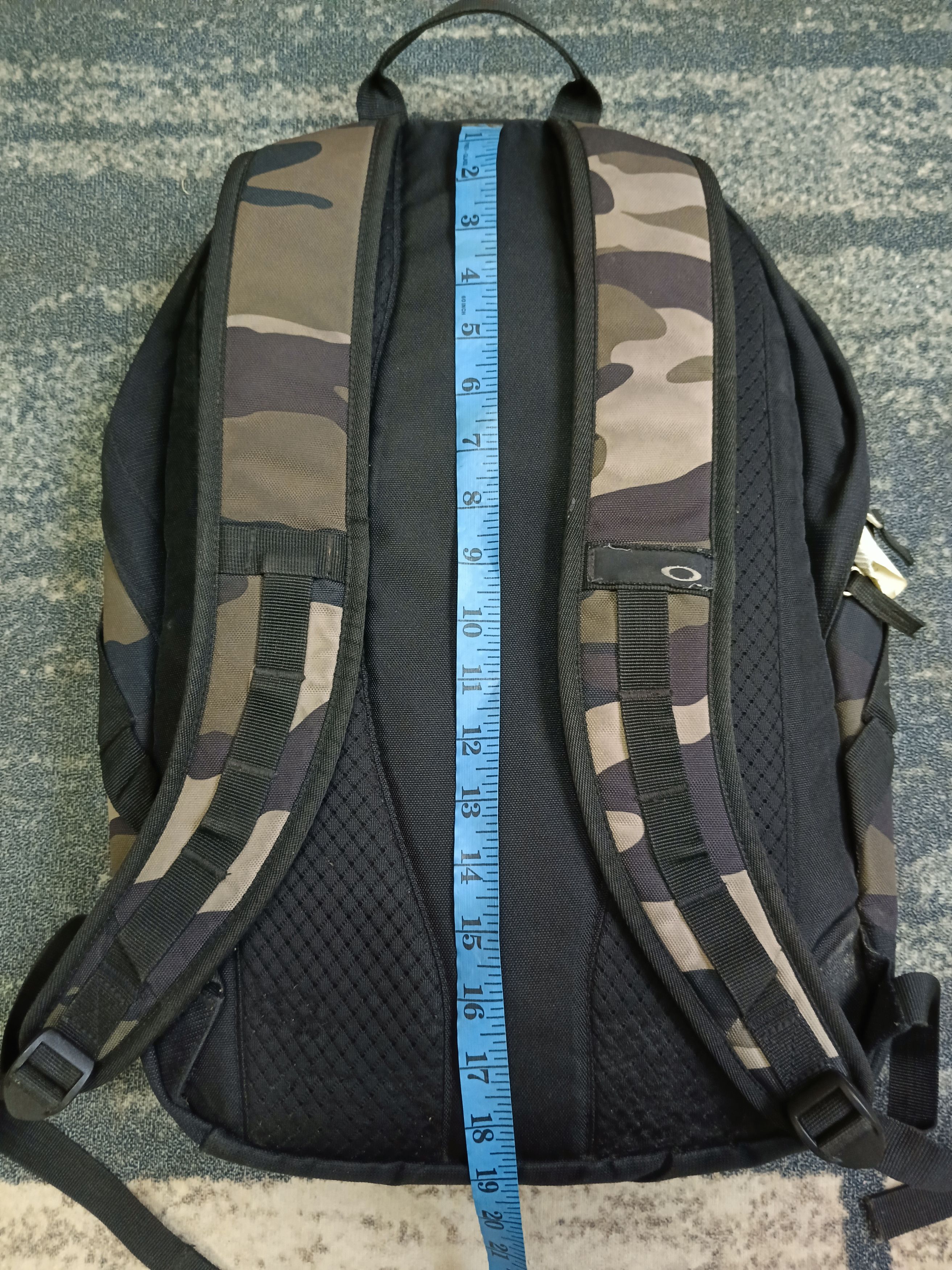 Oakley RARE OAKLEY CAMOFLAGE BAGPACK Size ONE SIZE - 4 Thumbnail