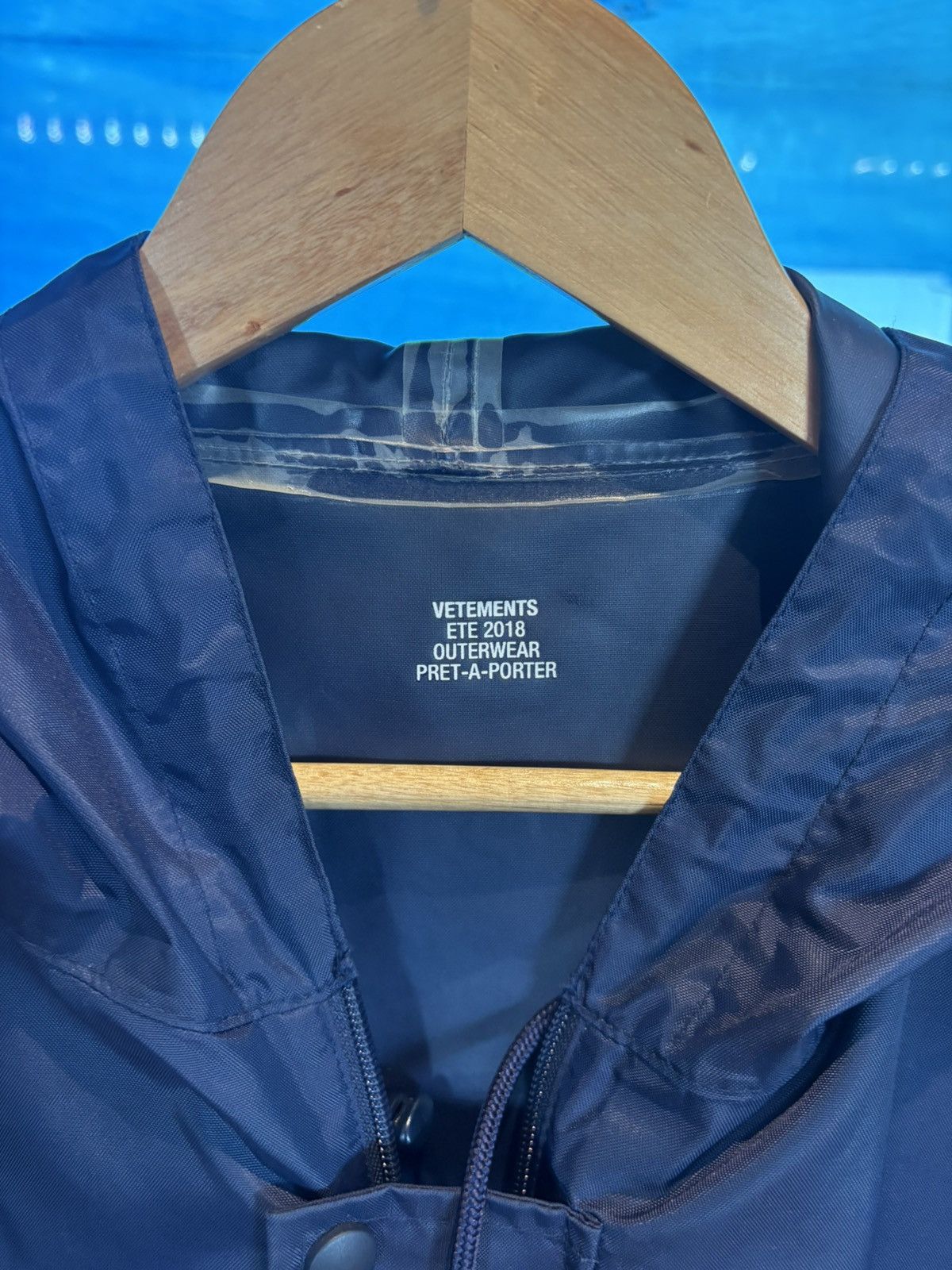 Vetements Vetements “Horoscope” Sagittarius Raincoat Size US L / EU 52-54 / 3 - 4 Thumbnail