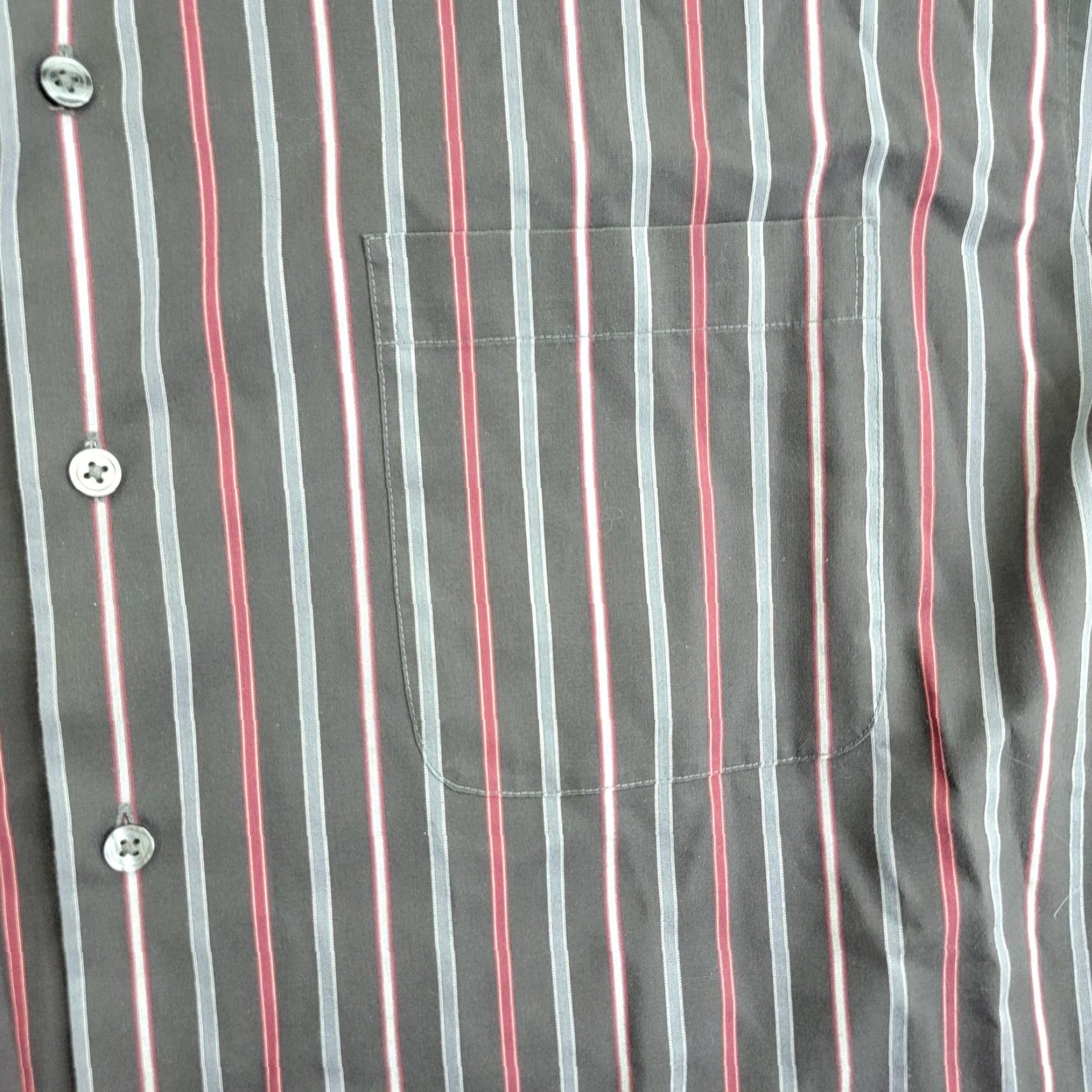 Vintage VINTAGE Concepts by Claiborne Dress Shirt Mens 16.5 34-35 Gray Red Striped Wrinkle Free Size 46R - 2 Thumbnail