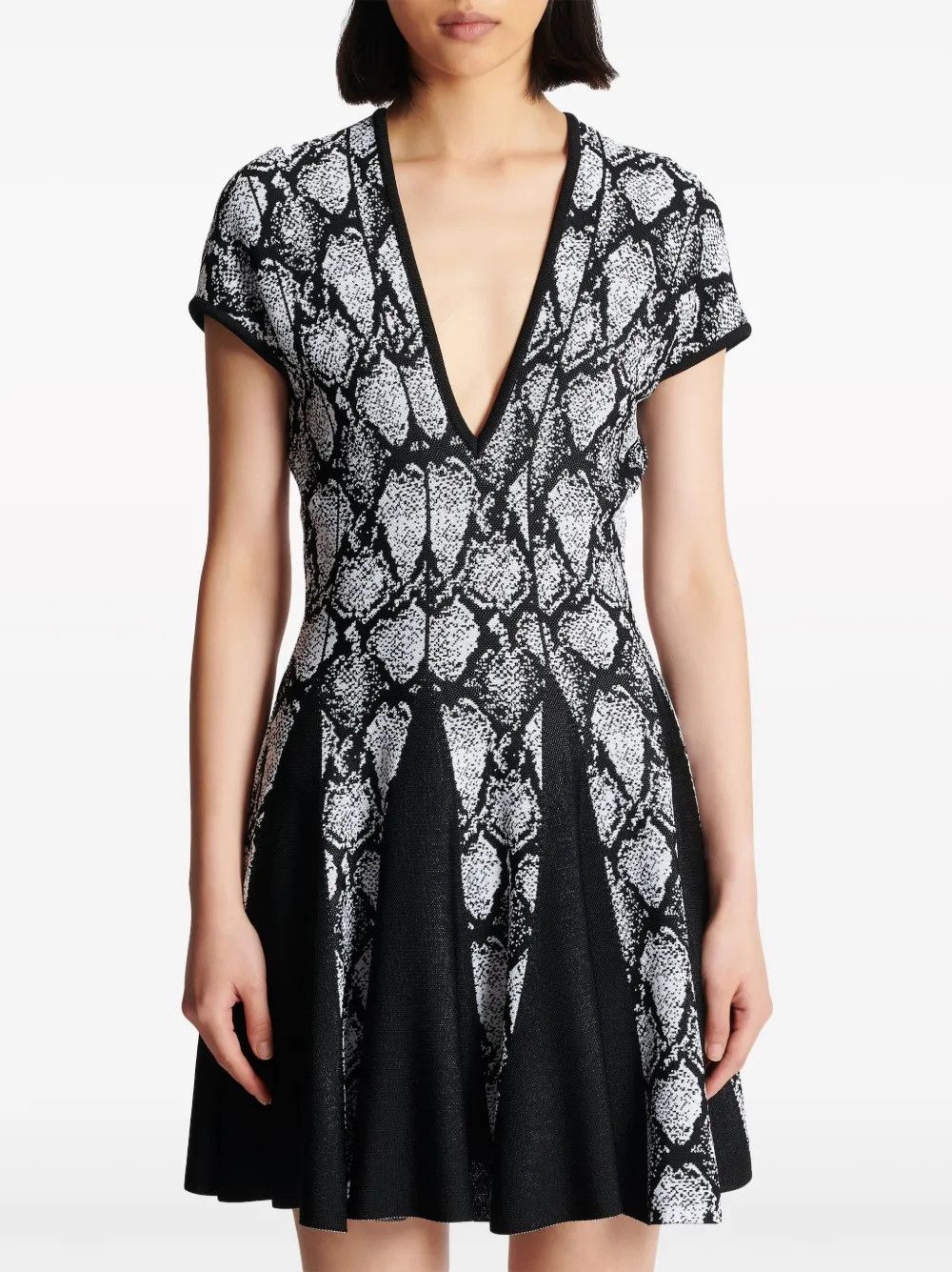 Balmain o1s1wg110825 Python Jacquard Knitted Dress in Black/White Size L / US 10 / IT 46 - 6 Thumbnail