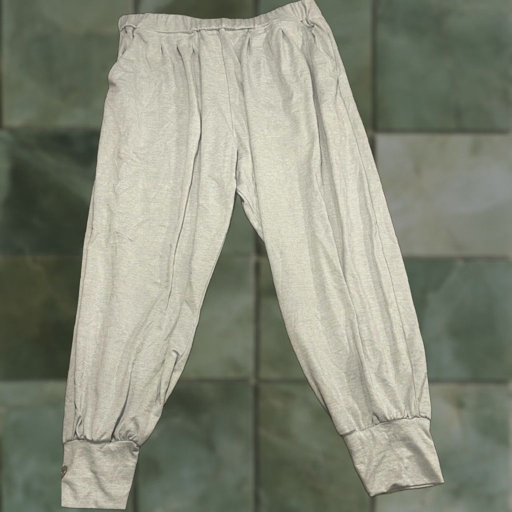 Tillage Mint Green Cropped Joggers Women's L Leggings Jogger Size Large Mens? Women?