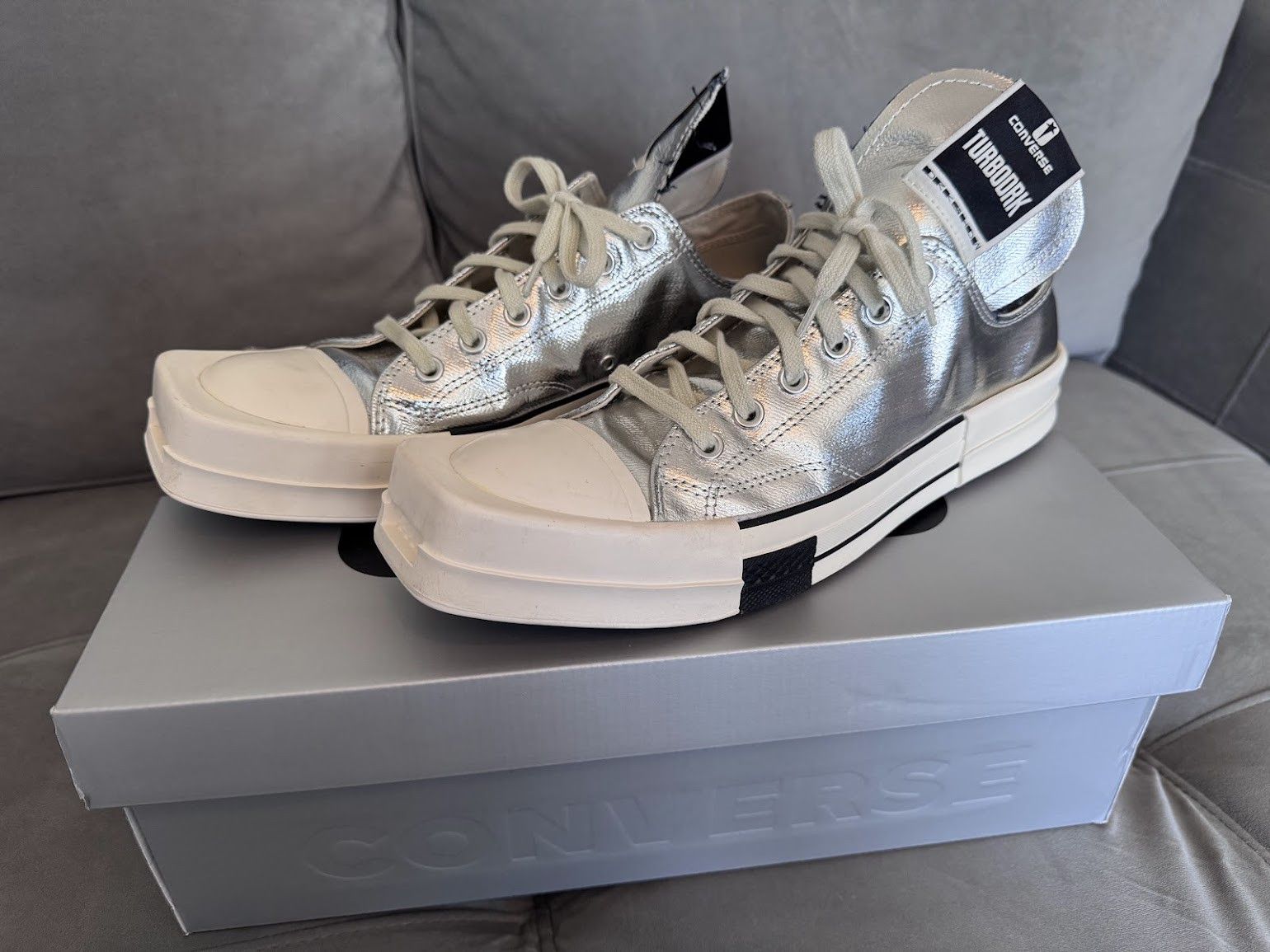 Converse × Rick Owens Drkshdw Rick Owens x Converse TURBODRK Silver Size US 10.5 / EU 43-44 - 1 Thumbnail