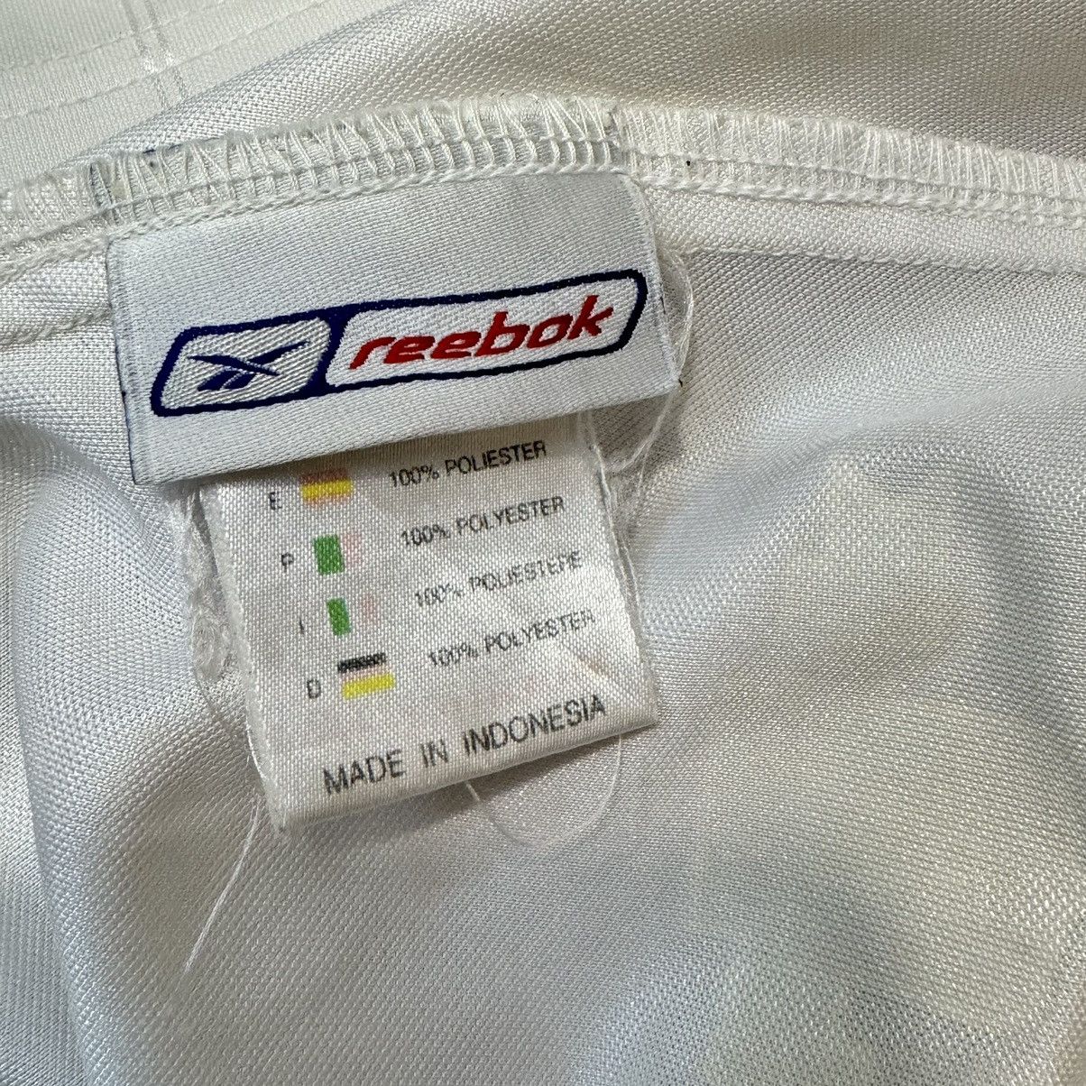 Reebok Liverpool 03/04 away shirt #17 Gerrard Size US XL / EU 56 / 4 - 11 Thumbnail