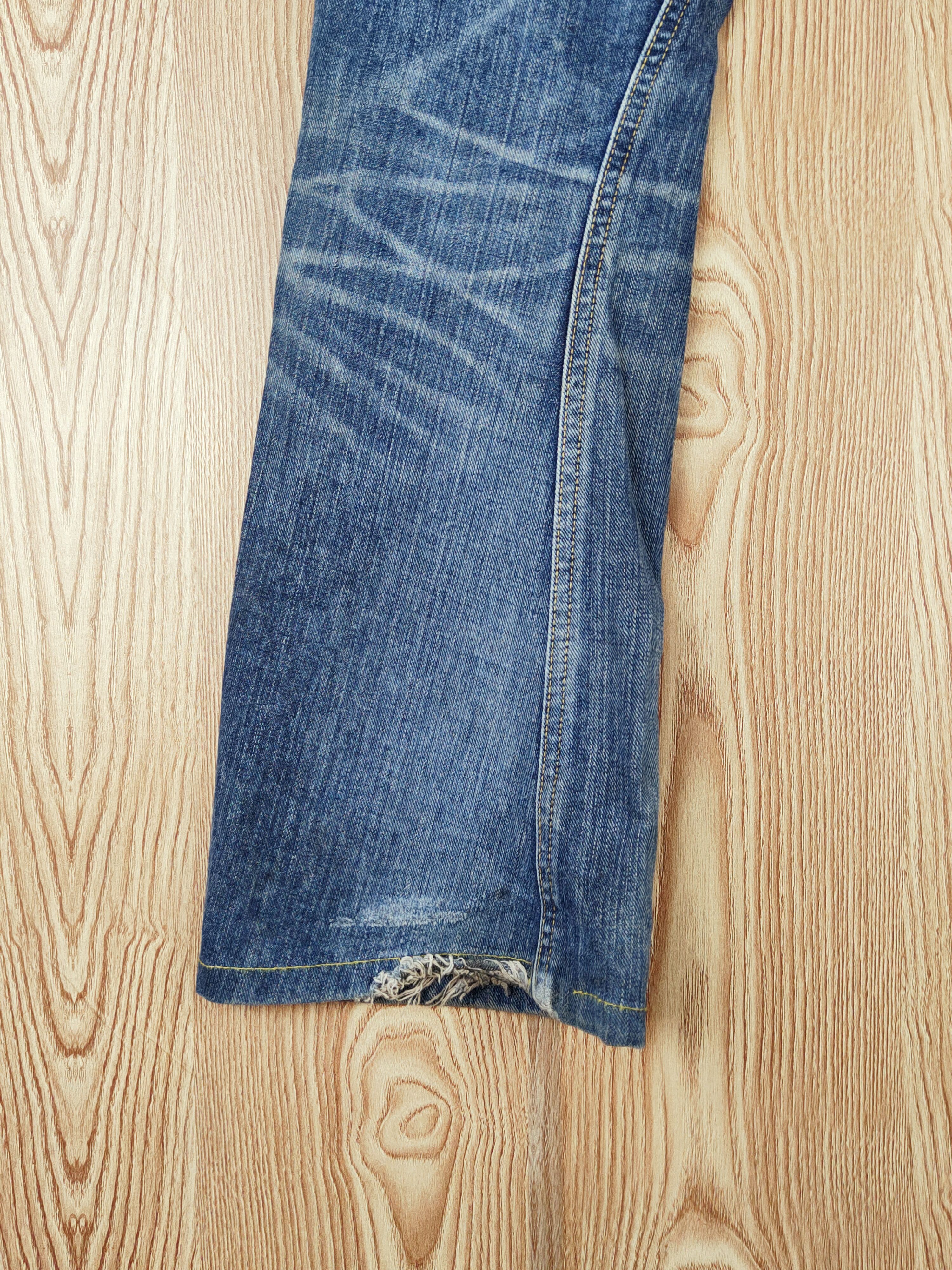 Japanese Brand Lee Blue Distressed Ripped Jeans #S2689 Size US 31 - 10 Thumbnail