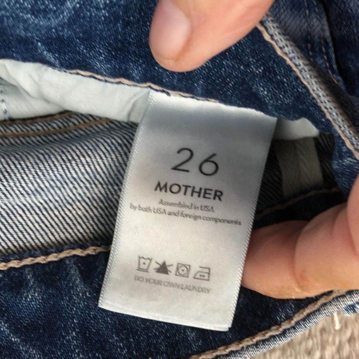 MOTHER Mother Women Jeans 26 Straight Leg Superior Blue Denim Butto Size 26" / US 2 / IT 38 - 4 Thumbnail