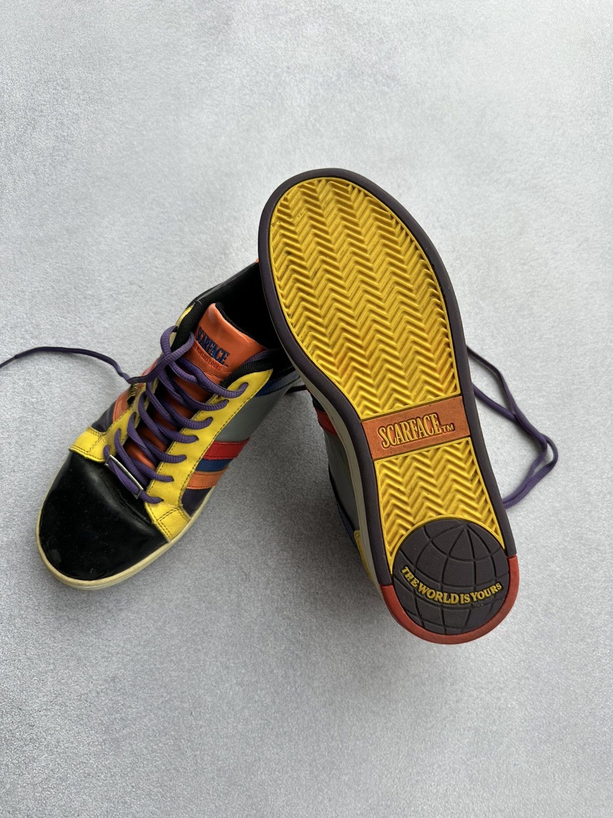 Universal Studios Vintage Universal Studios Scarface The World Is Yours Shoes Size US 10 / EU 43 - 4 Thumbnail