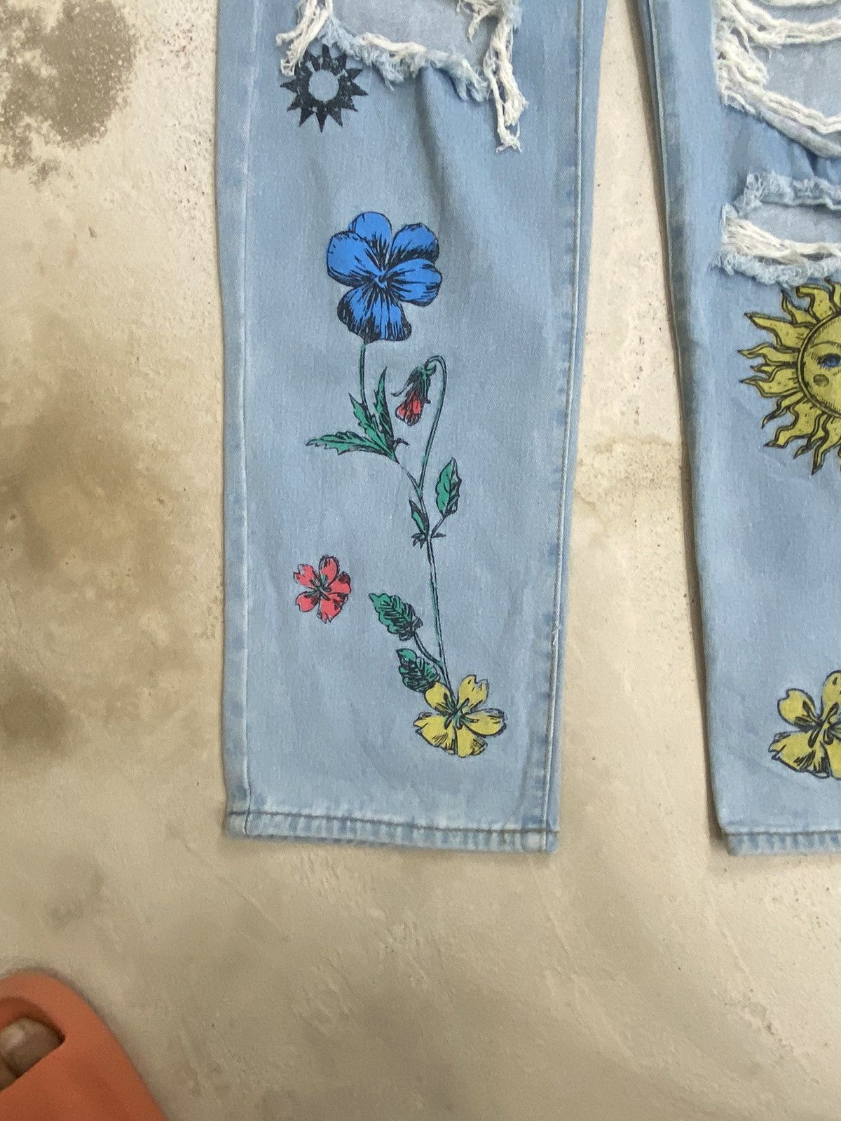Beauty Beast × Japanese Brand × Le Grande Bleu (L.G.B.) Unisex Sunshine and Flower Floral Printed High Waist Size US 28 / EU 44 - 8 Thumbnail