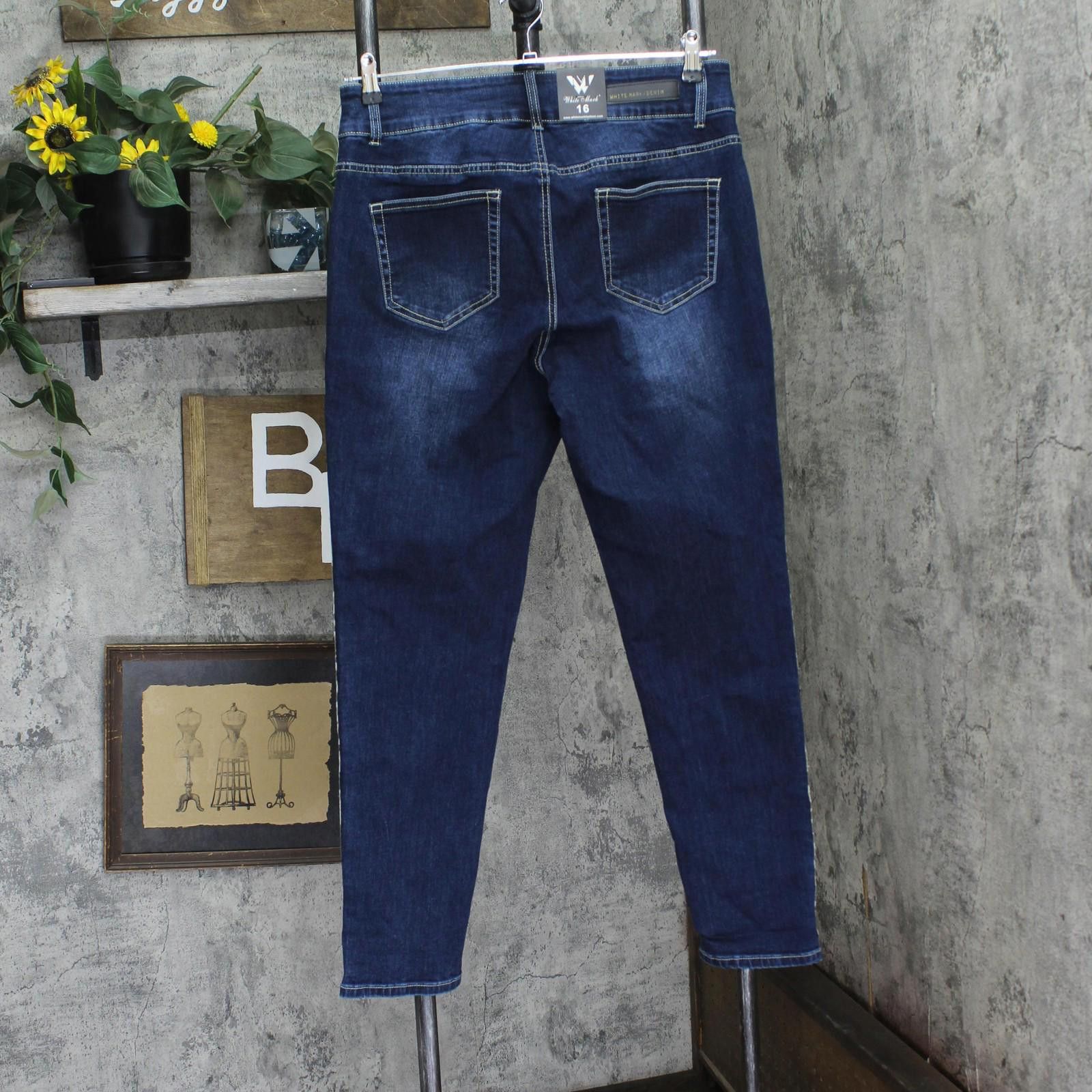 White Mark Nwt White Mark 3 Pocket Jeans Dark Wash Leopard Blue 16w Size 38" / US 16 / IT 52 - 2 Thumbnail