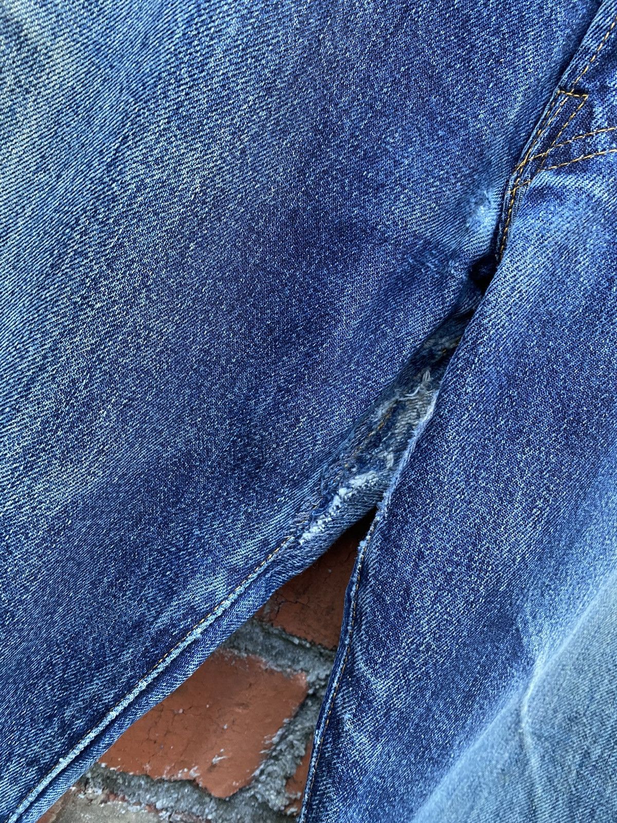 Levi's Vintage Clothing W31x29.5 Vintage levi's 501xx redline distressed repaired Size US 31 - 4 Thumbnail