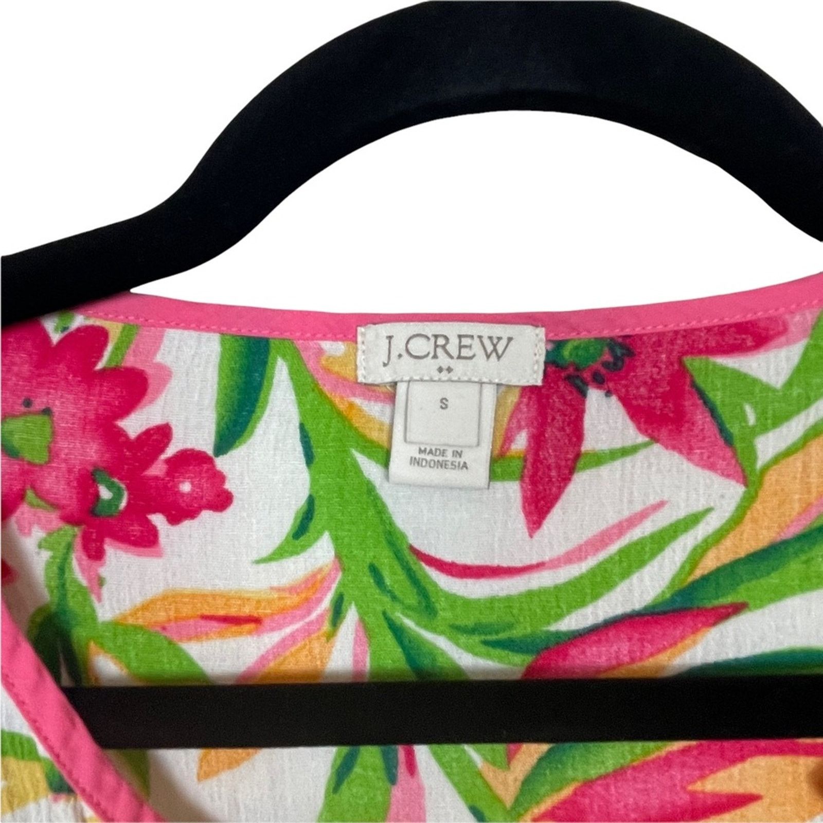 J.Crew J Crew Floral 3 QTR Sleeve Crinkle Fabric Pullover Small Size S / US 4 / IT 40 - 4 Thumbnail